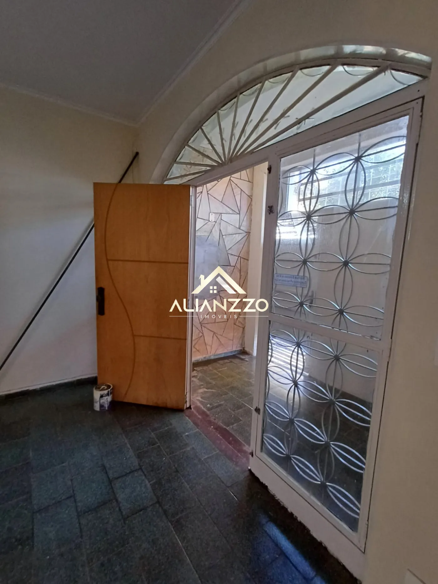 Comprar Casa / Padr&atilde;o em Ribeir&atilde;o Preto R$ 500.000,00 - Foto 3