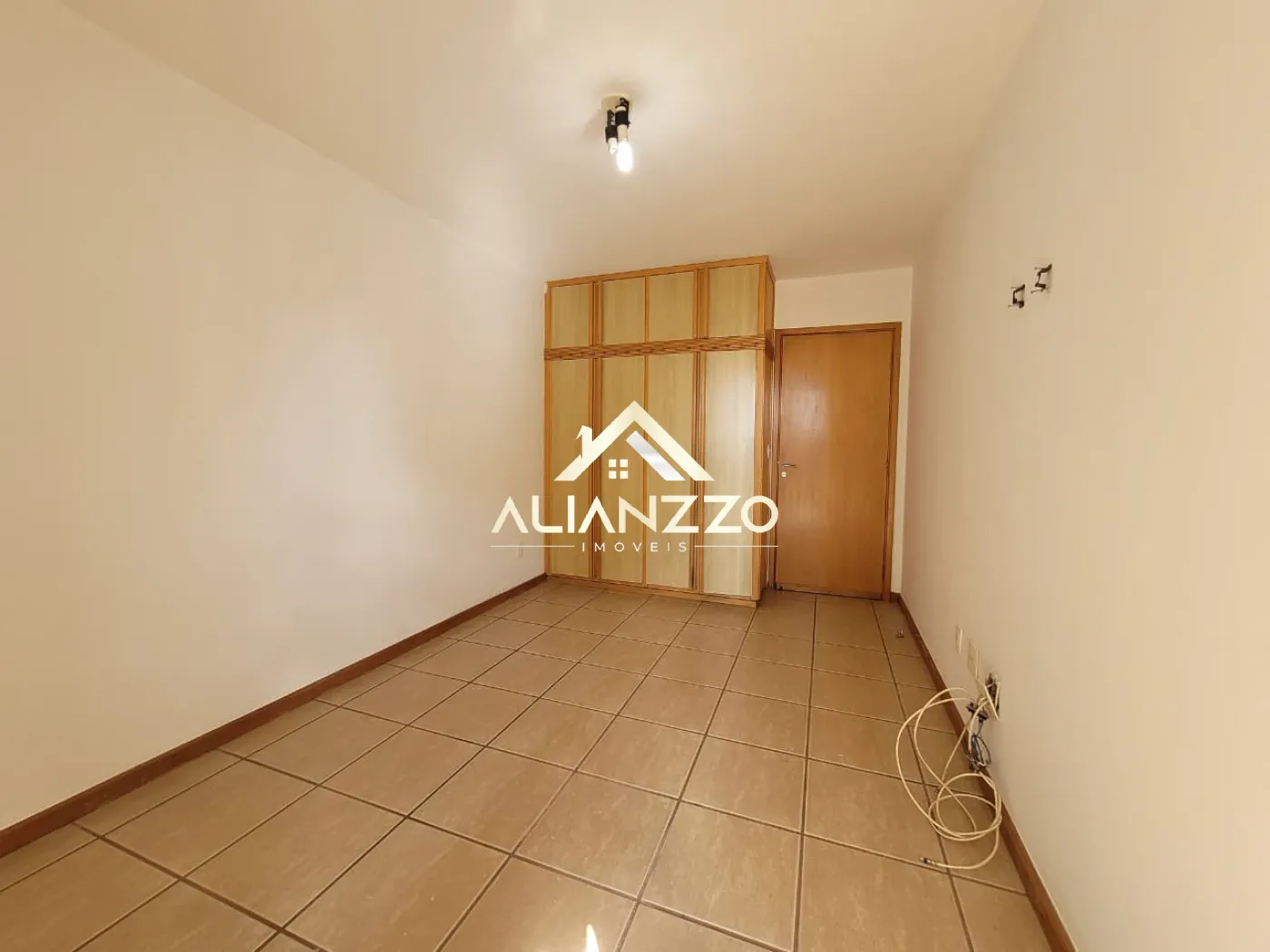 Alugar Apartamento / Padr&atilde;o em Ribeir&atilde;o Preto R$ 3.500,00 - Foto 19