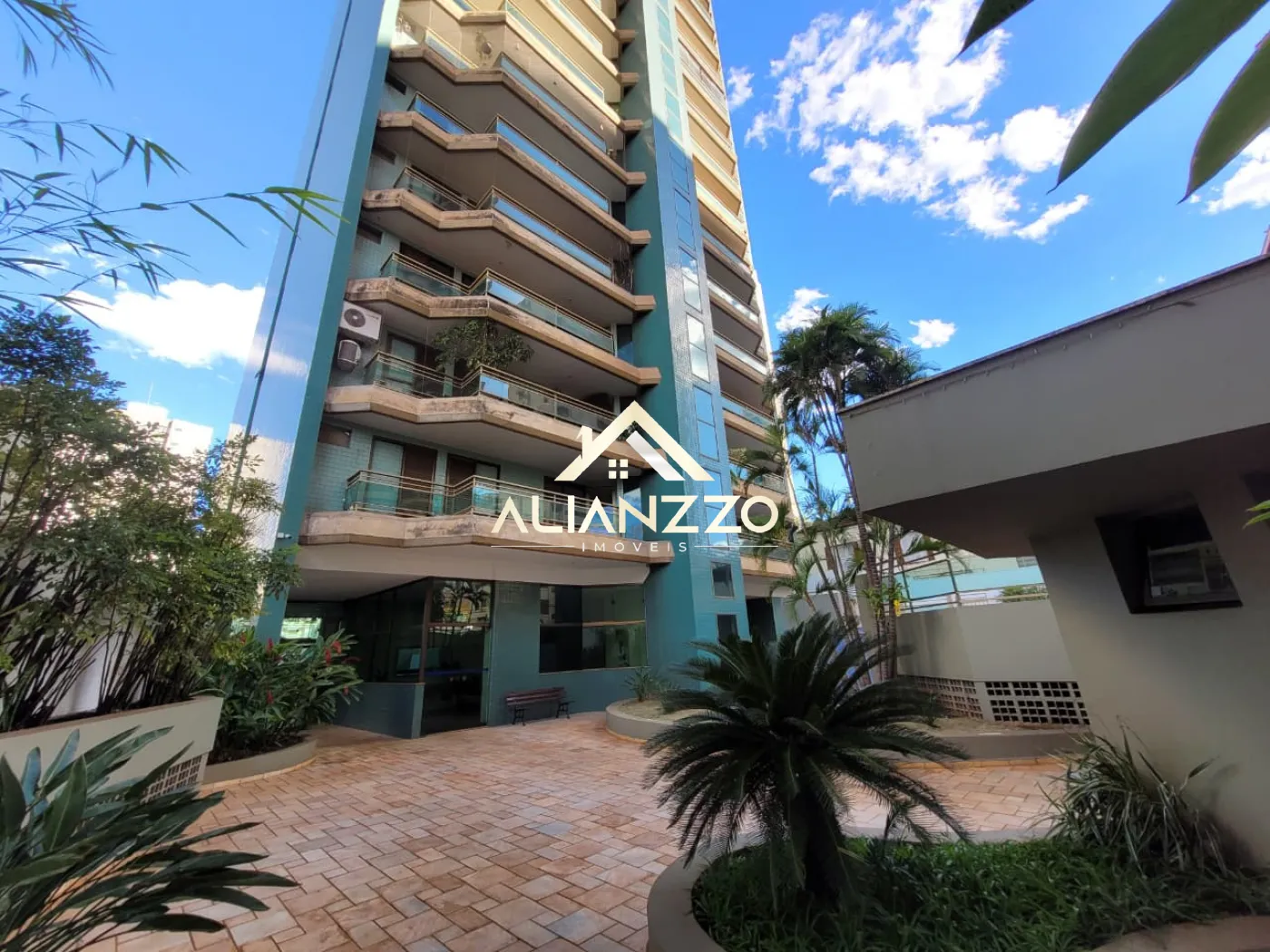 Alugar Apartamento / Padr&atilde;o em Ribeir&atilde;o Preto R$ 3.500,00 - Foto 2