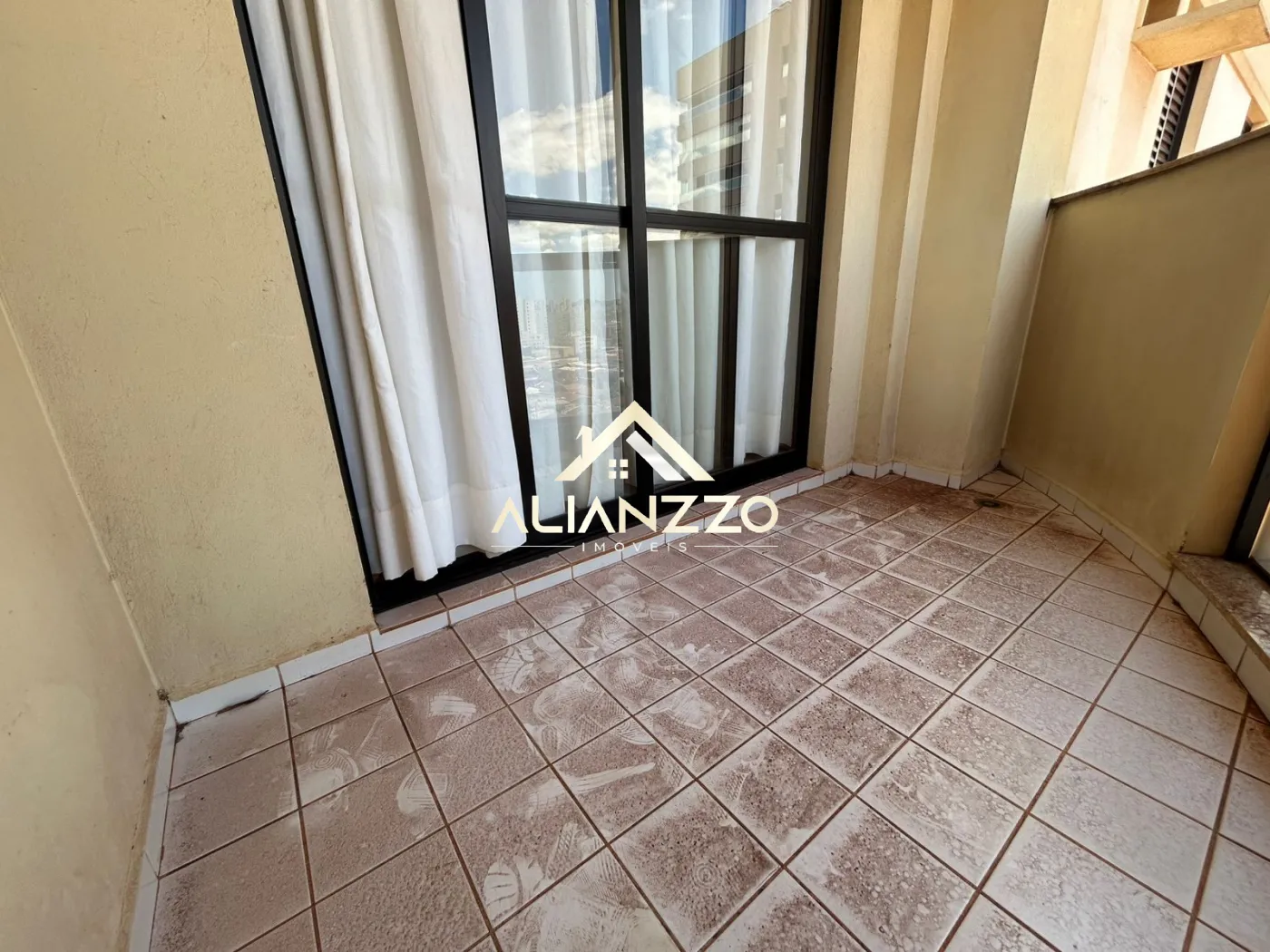 Alugar Apartamento / Padr&atilde;o em Ribeir&atilde;o Preto R$ 3.850,00 - Foto 5