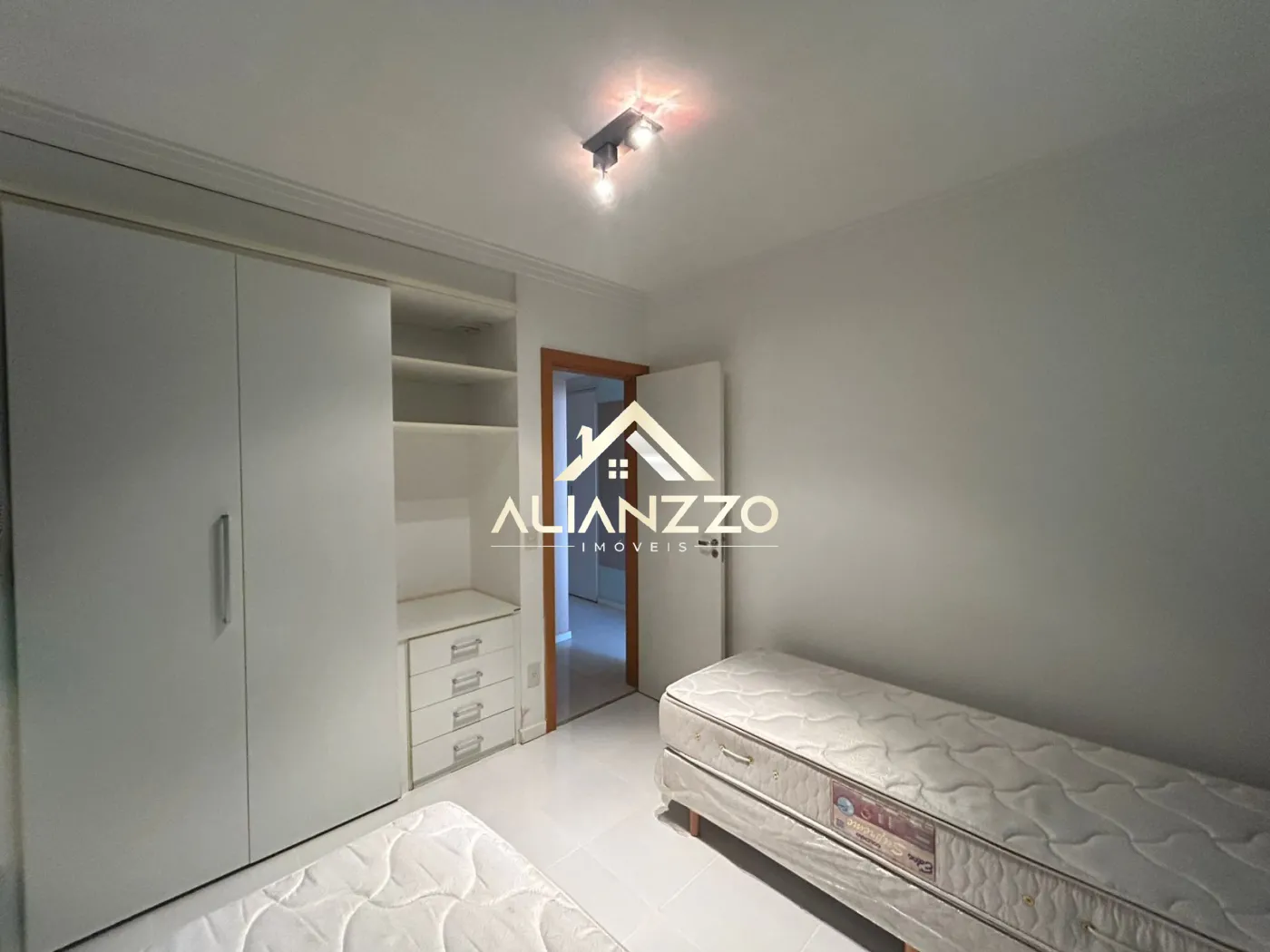 Alugar Apartamento / Padr&atilde;o em Ribeir&atilde;o Preto R$ 3.850,00 - Foto 19