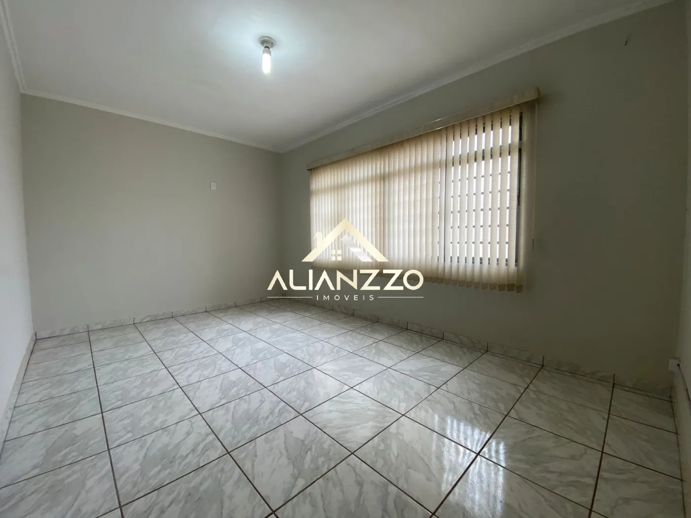 Alugar Casa / Padr&atilde;o em Ribeir&atilde;o Preto R$ 2.100,00 - Foto 6