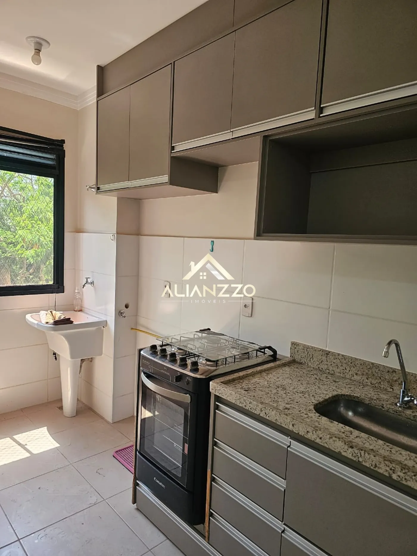 Comprar Apartamento / Padr&atilde;o em Ribeir&atilde;o Preto R$ 320.000,00 - Foto 4