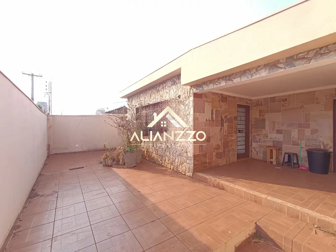 Alugar Casa / Padr&atilde;o em Ribeir&atilde;o Preto R$ 3.300,00 - Foto 1