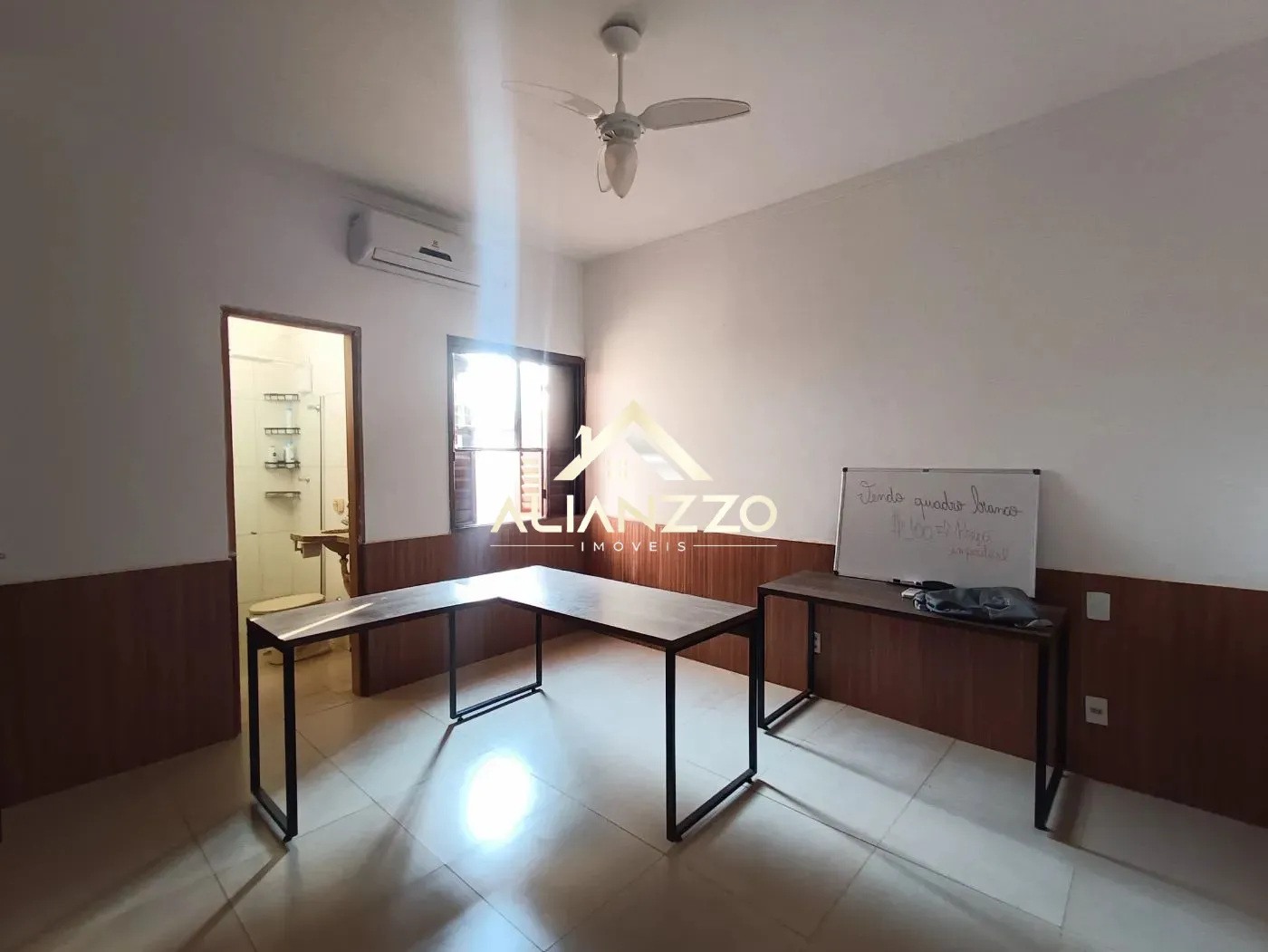 Alugar Casa / Padr&atilde;o em Ribeir&atilde;o Preto R$ 3.300,00 - Foto 10