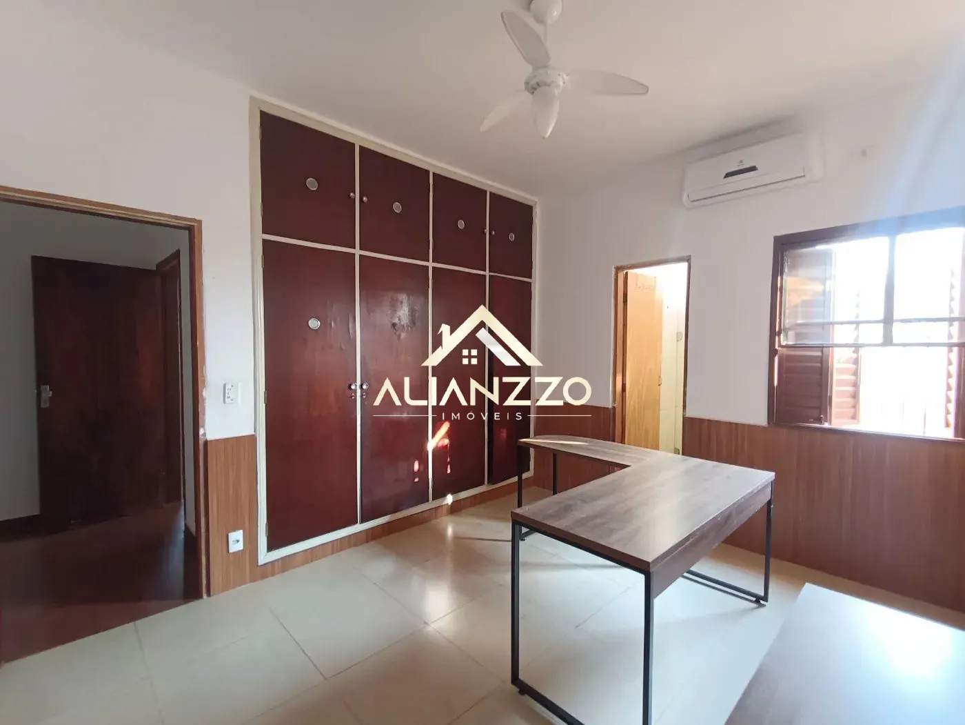 Alugar Casa / Padr&atilde;o em Ribeir&atilde;o Preto R$ 3.300,00 - Foto 11