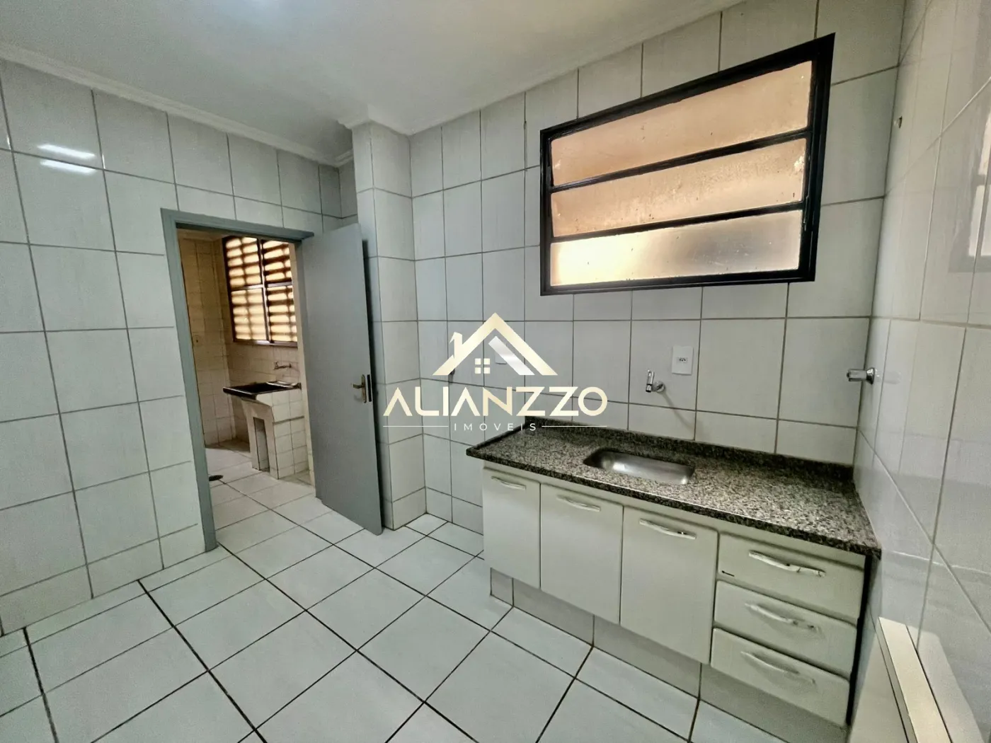 Comprar Apartamento / Padr&atilde;o em Ribeir&atilde;o Preto R$ 230.000,00 - Foto 3