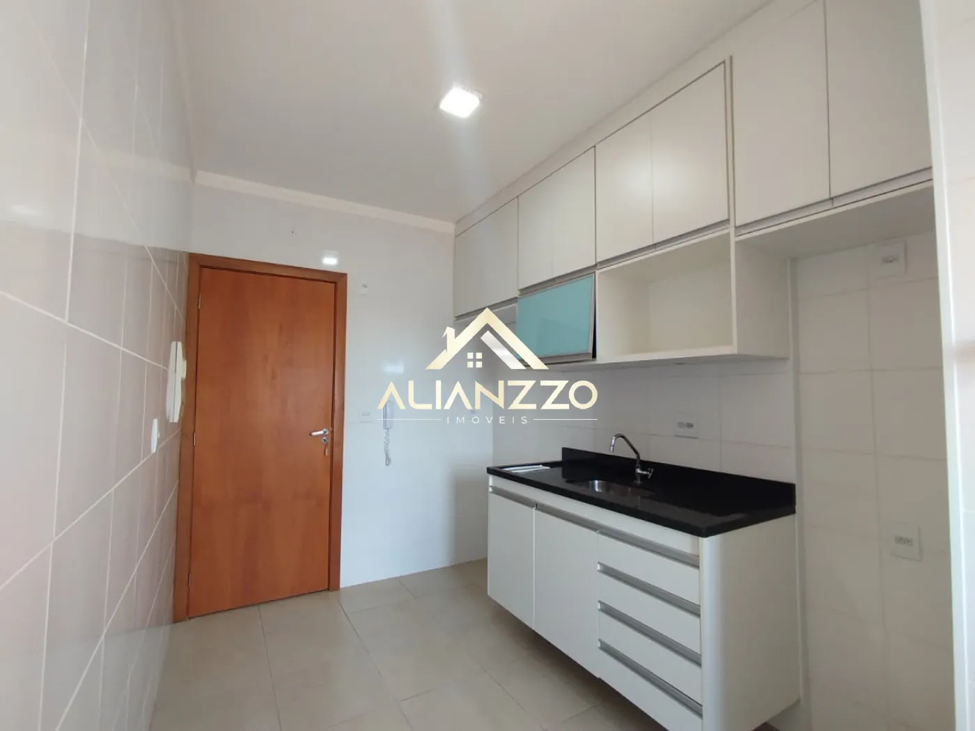 Alugar Apartamento / Padr&atilde;o em Ribeir&atilde;o Preto R$ 2.500,00 - Foto 5