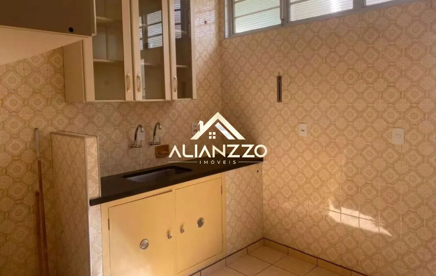 Comprar Casa / Padr&atilde;o em Ribeir&atilde;o Preto R$ 530.000,00 - Foto 2