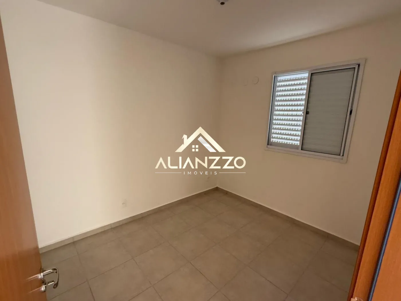 Comprar Apartamento / Padr&atilde;o em Ribeir&atilde;o Preto R$ 170.000,00 - Foto 3