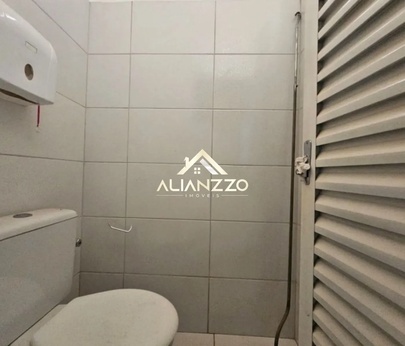 Alugar Comercial padr&atilde;o / Sal&atilde;o Comercial em Ribeir&atilde;o Preto R$ 2.000,00 - Foto 4