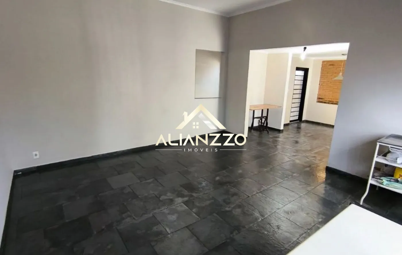 Alugar Comercial padr&atilde;o / Casa Comercial em Ribeir&atilde;o Preto R$ 5.000,00 - Foto 2