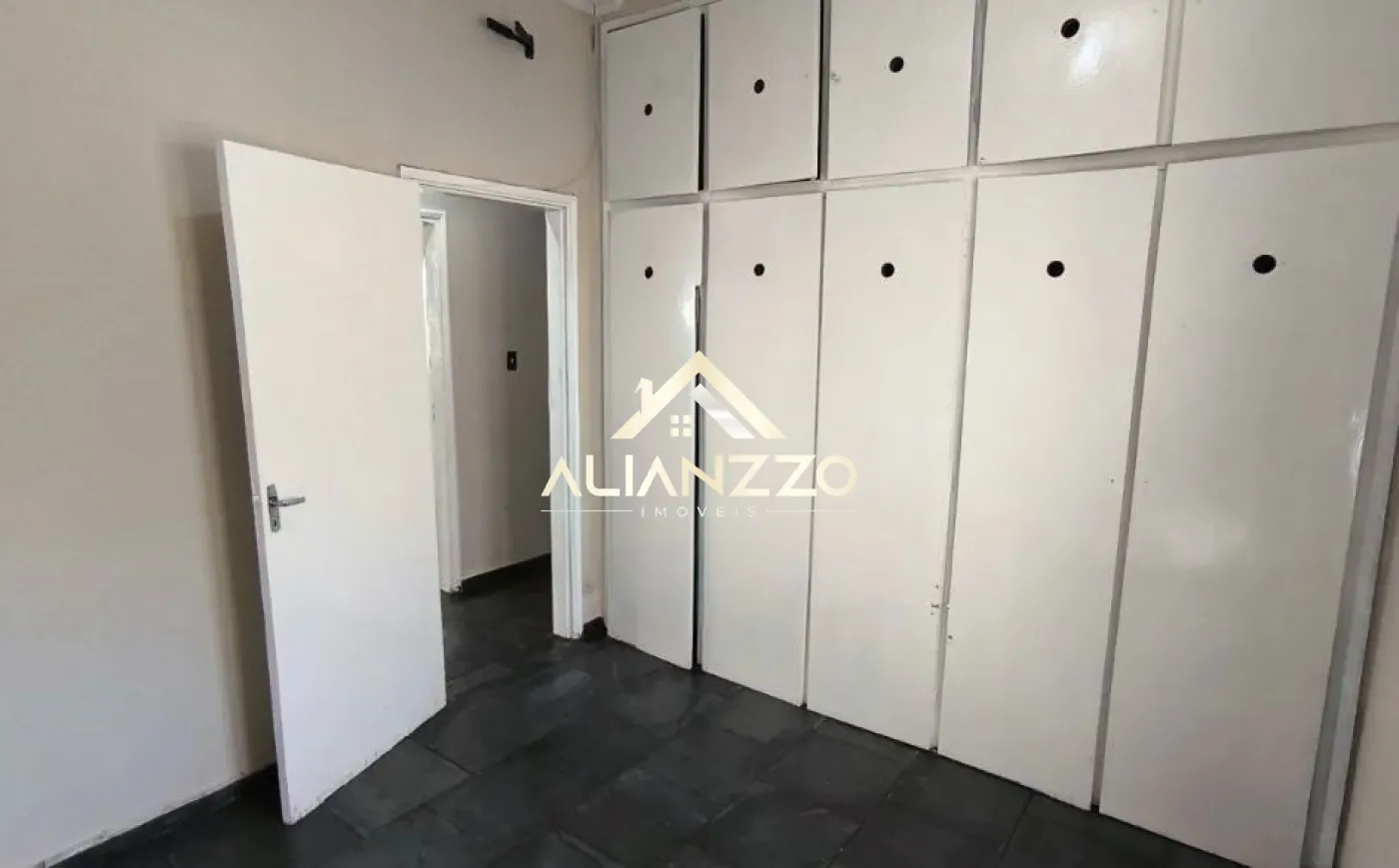 Alugar Comercial padr&atilde;o / Casa Comercial em Ribeir&atilde;o Preto R$ 5.000,00 - Foto 5