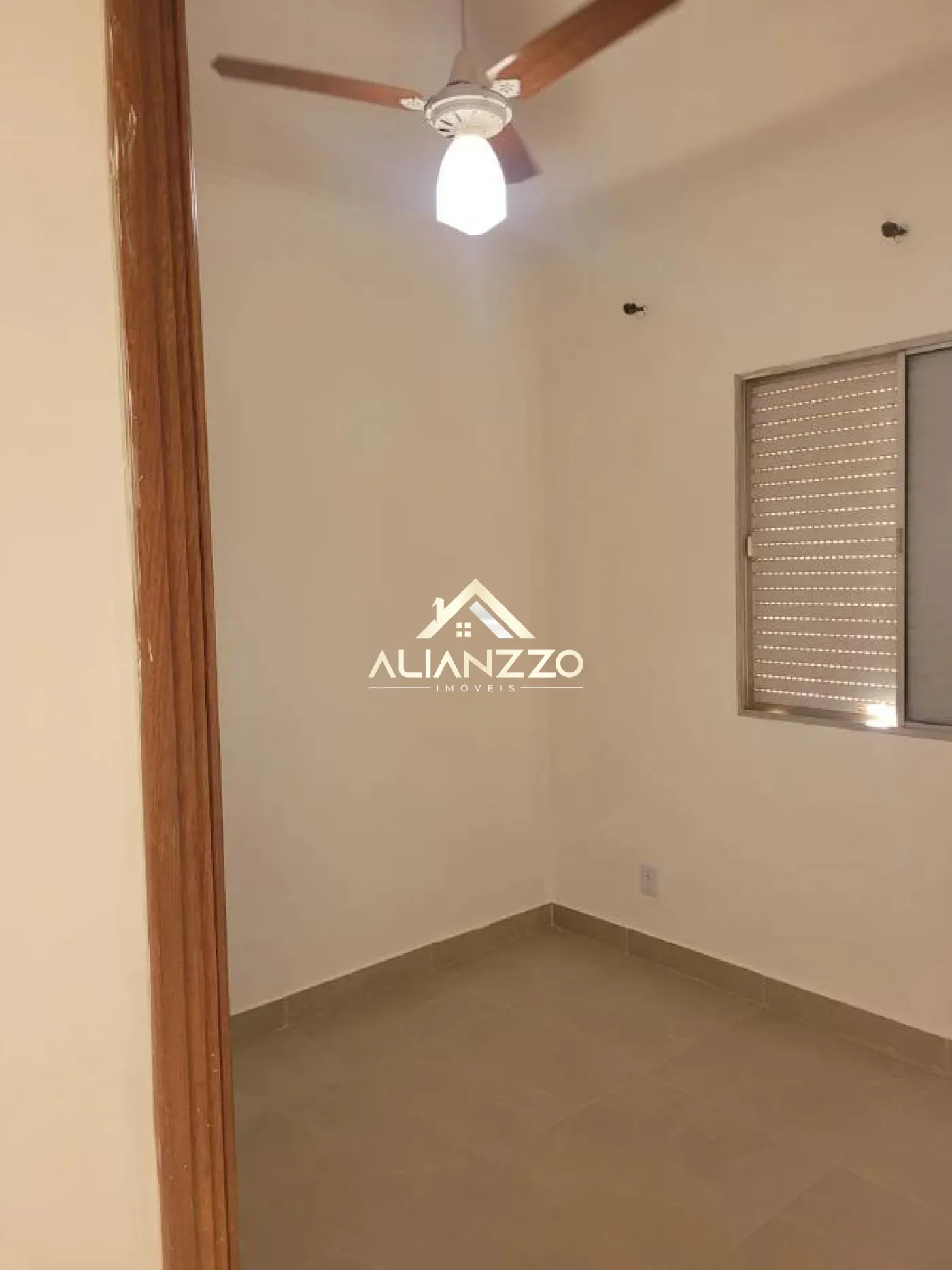 Alugar Apartamento / Padr&atilde;o em Ribeir&atilde;o Preto R$ 1.800,00 - Foto 5