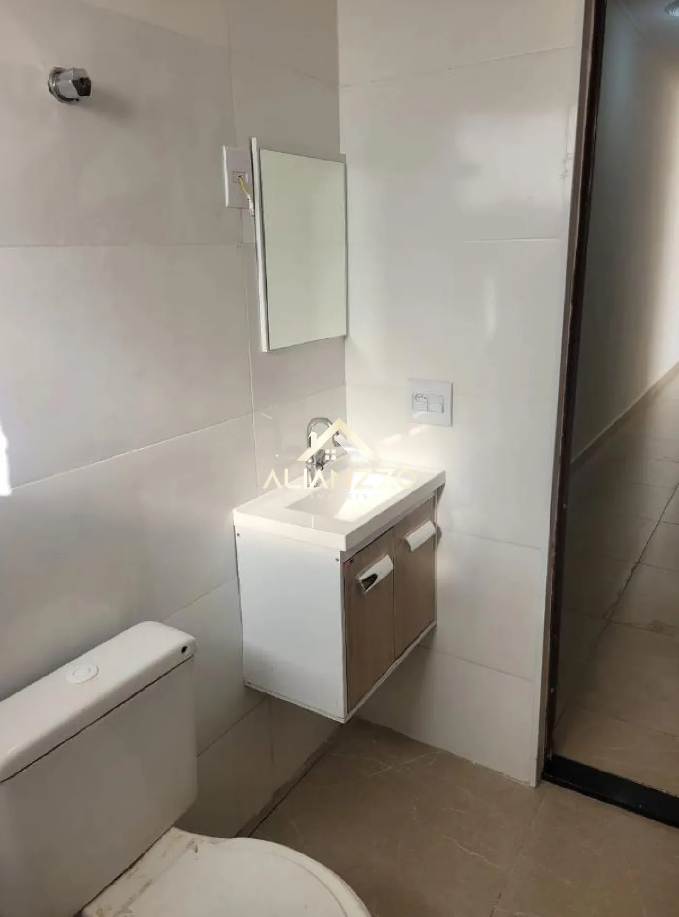 Alugar Apartamento / Padr&atilde;o em Ribeir&atilde;o Preto R$ 1.800,00 - Foto 3
