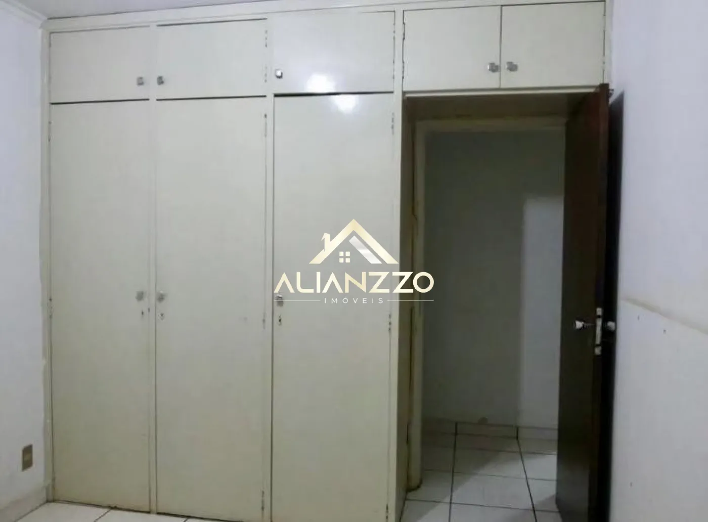 Comprar Apartamento / Padr&atilde;o em Ribeir&atilde;o Preto R$ 290.000,00 - Foto 5