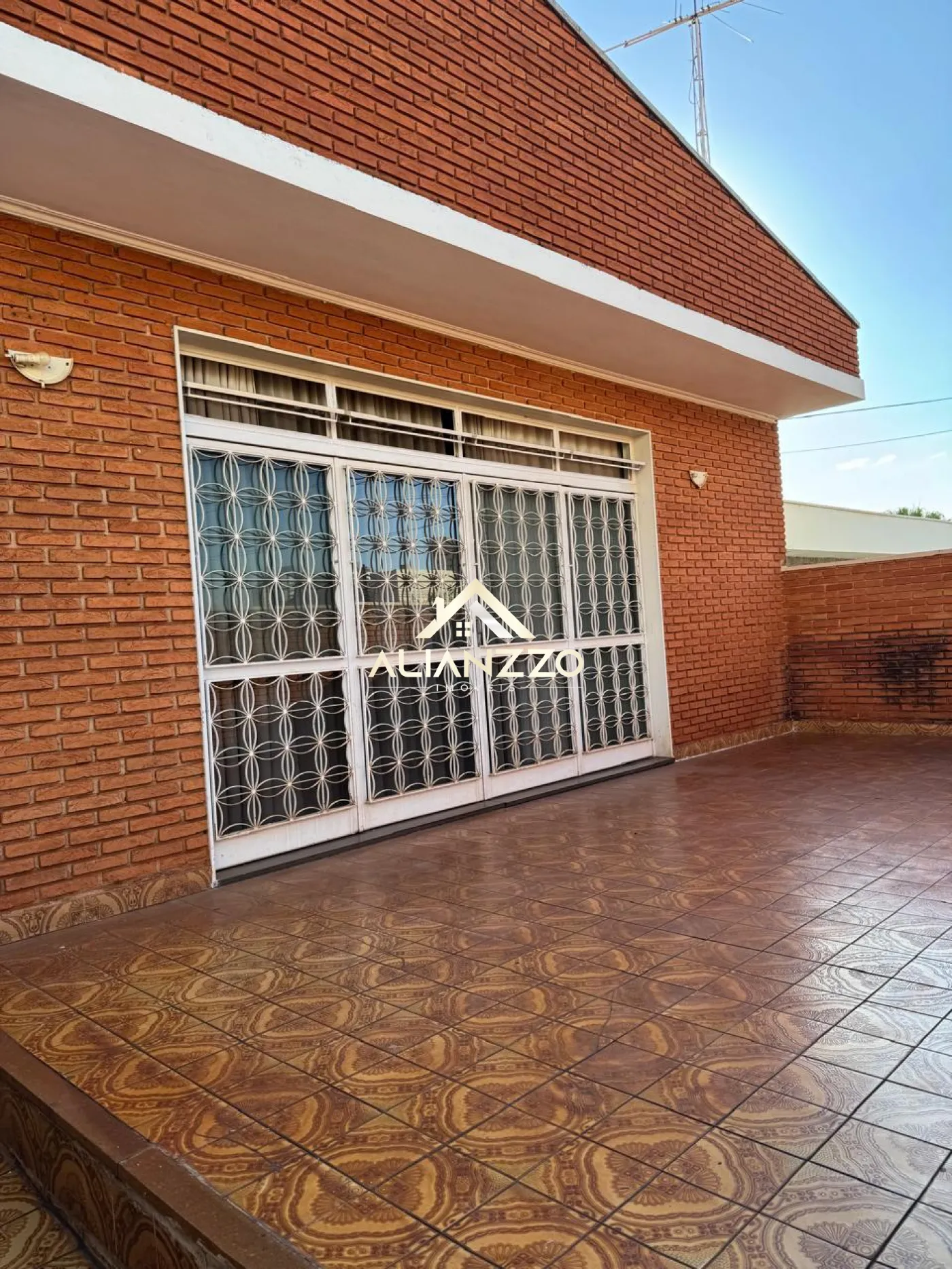 Comprar Casa / Padr&atilde;o em Ribeir&atilde;o Preto R$ 590.000,00 - Foto 2