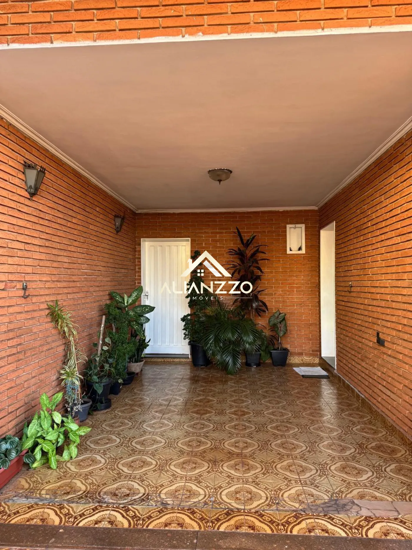Comprar Casa / Padr&atilde;o em Ribeir&atilde;o Preto R$ 590.000,00 - Foto 1