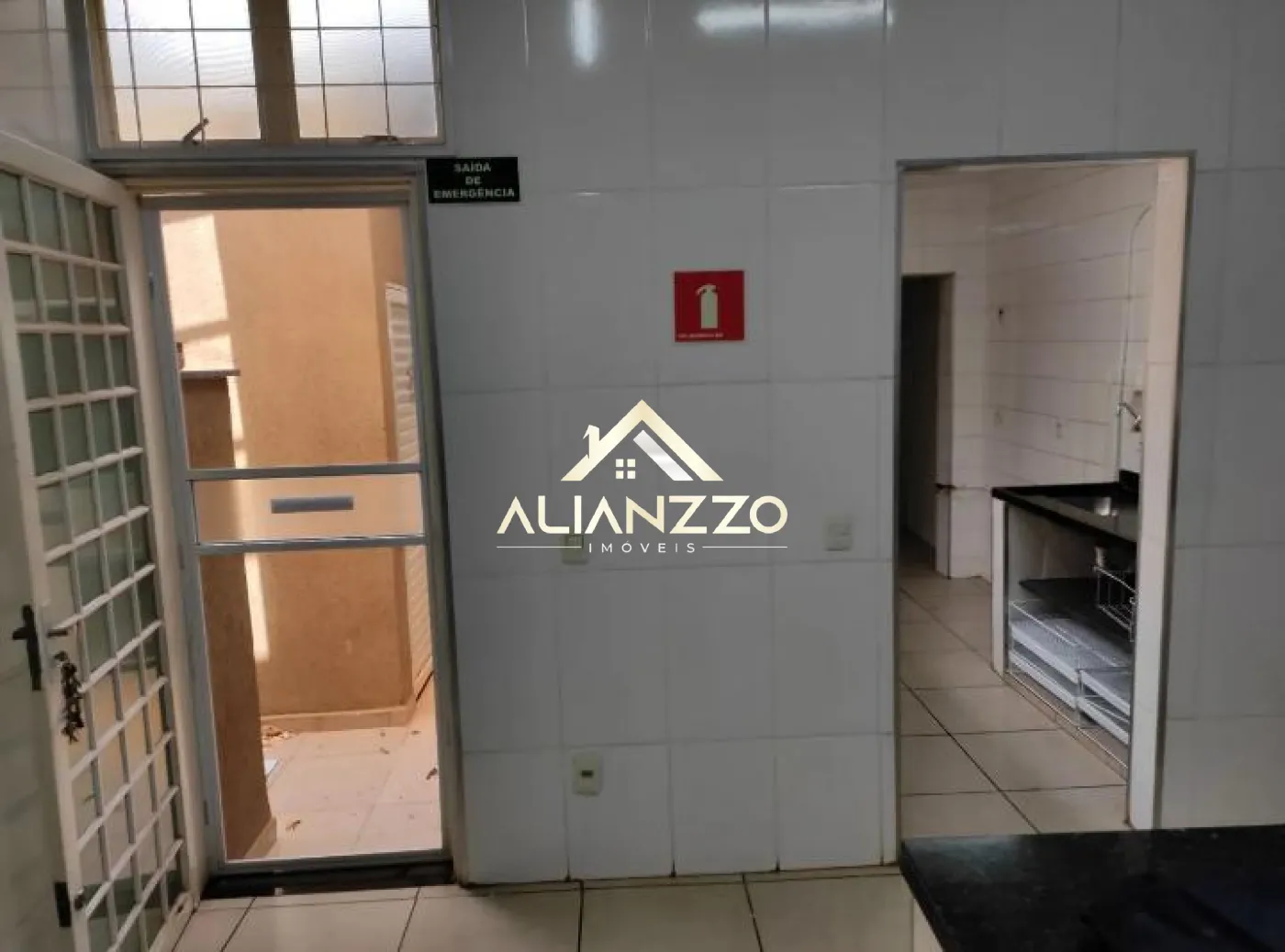 Comprar Comercial padr&atilde;o / Sal&atilde;o Comercial em Ribeir&atilde;o Preto R$ 700.000,00 - Foto 5