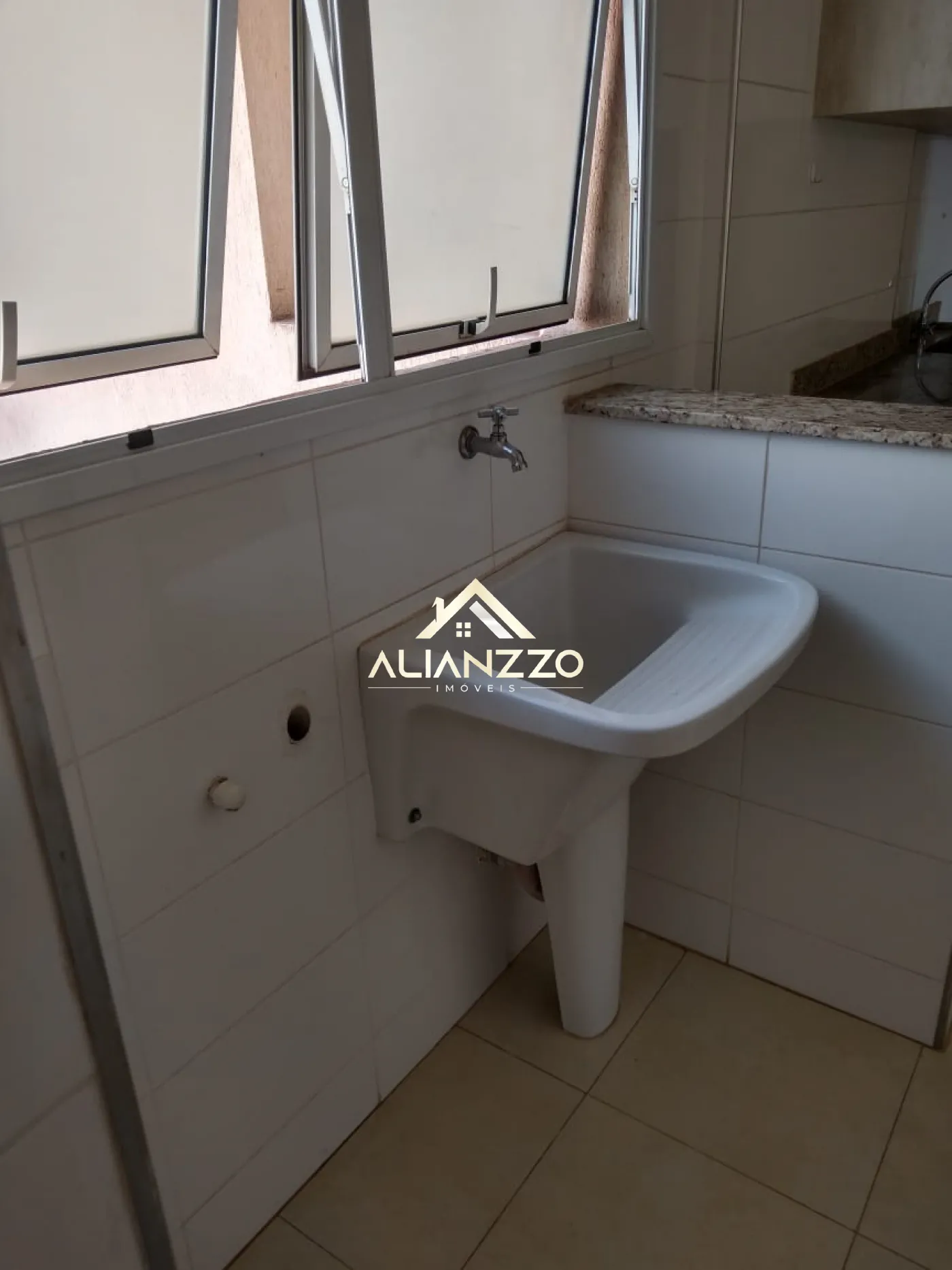 Alugar Apartamento / Padr&atilde;o em Ribeir&atilde;o Preto R$ 4.400,00 - Foto 18