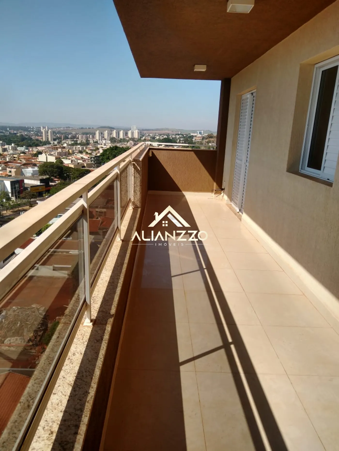 Alugar Apartamento / Padr&atilde;o em Ribeir&atilde;o Preto R$ 4.400,00 - Foto 2
