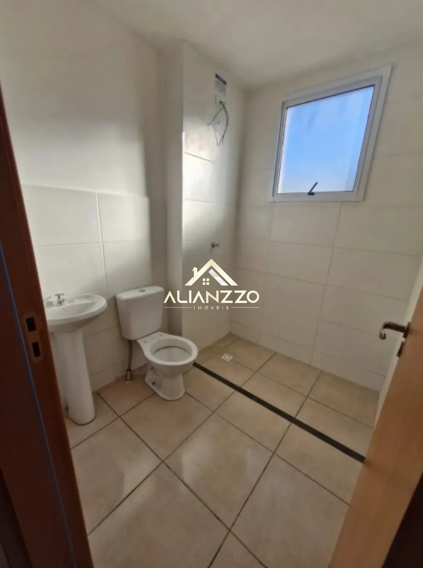 Comprar Apartamento / Padr&atilde;o em Ribeir&atilde;o Preto R$ 160.000,00 - Foto 4