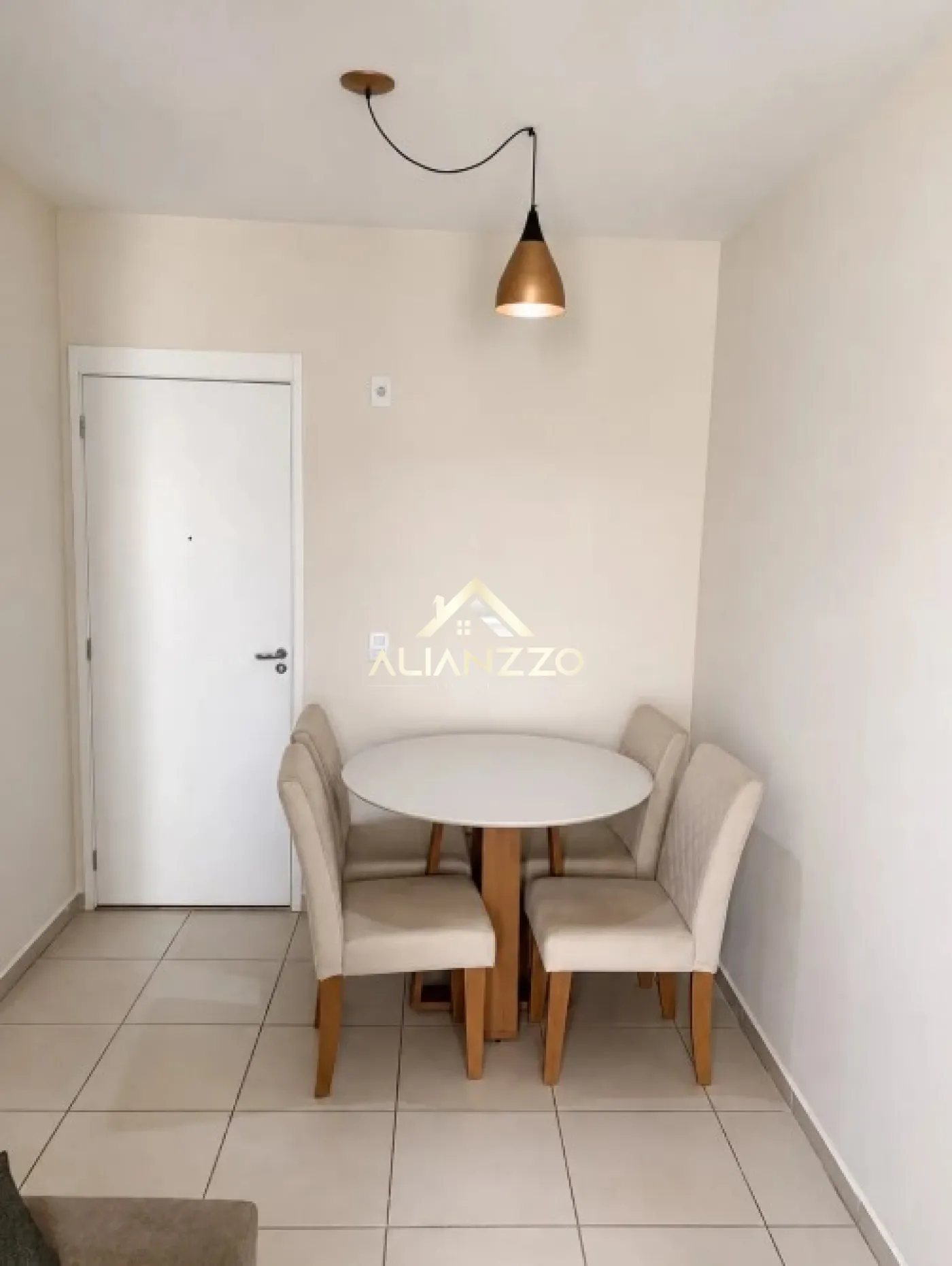 Comprar Apartamento / Padr&atilde;o em Ribeir&atilde;o Preto R$ 280.000,00 - Foto 2
