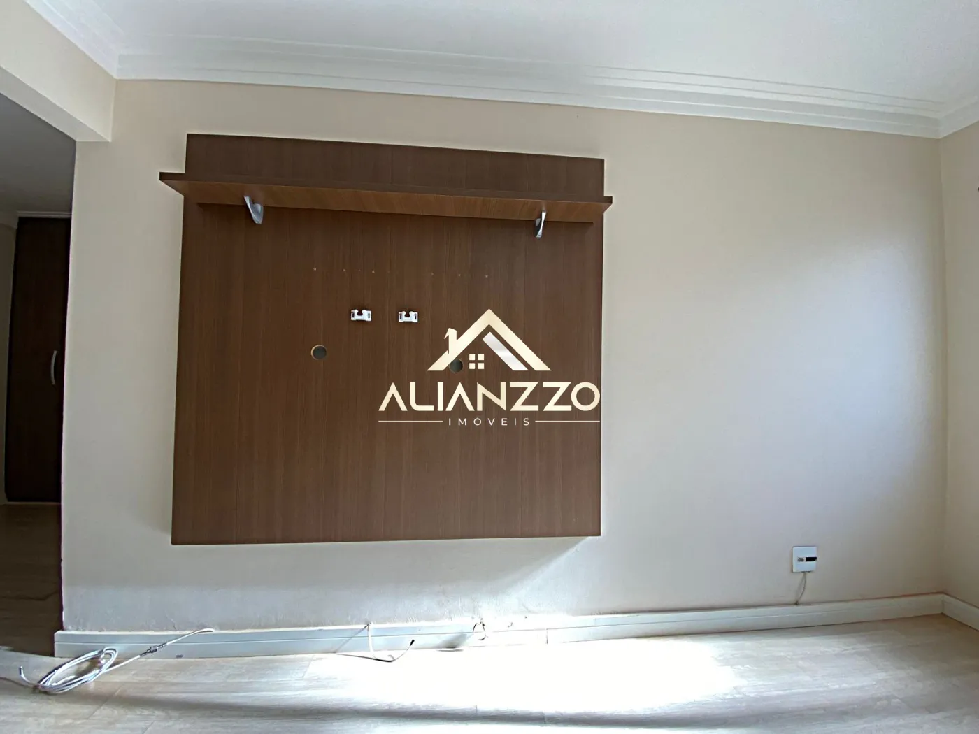 Comprar Apartamento / Padr&atilde;o em Ribeir&atilde;o Preto R$ 259.990,00 - Foto 2
