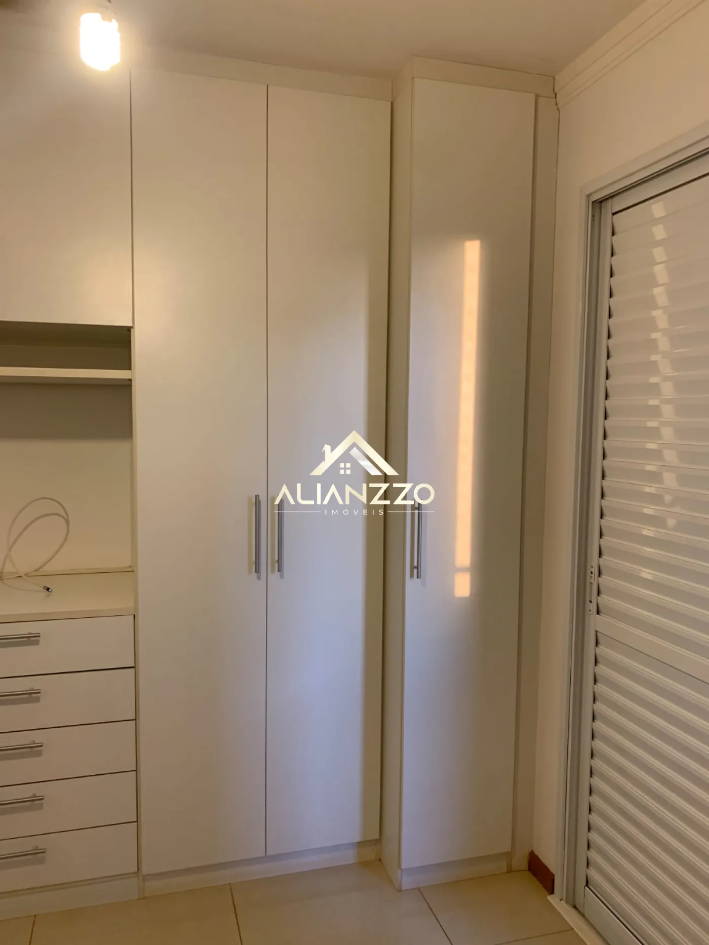 Alugar Apartamento / Padr&atilde;o em Ribeir&atilde;o Preto R$ 3.100,00 - Foto 12