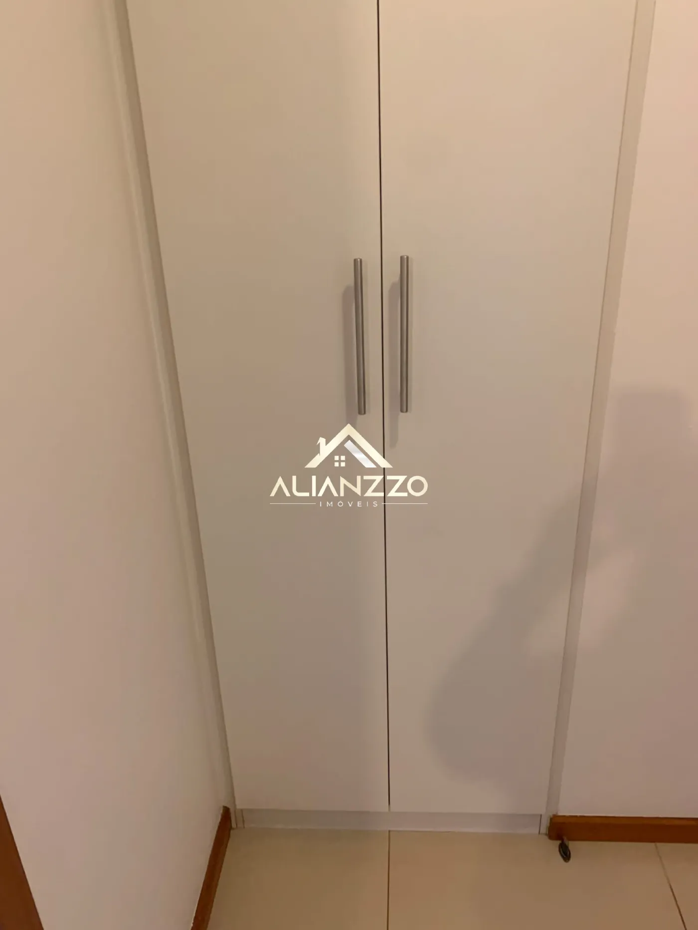 Alugar Apartamento / Padr&atilde;o em Ribeir&atilde;o Preto R$ 3.100,00 - Foto 17