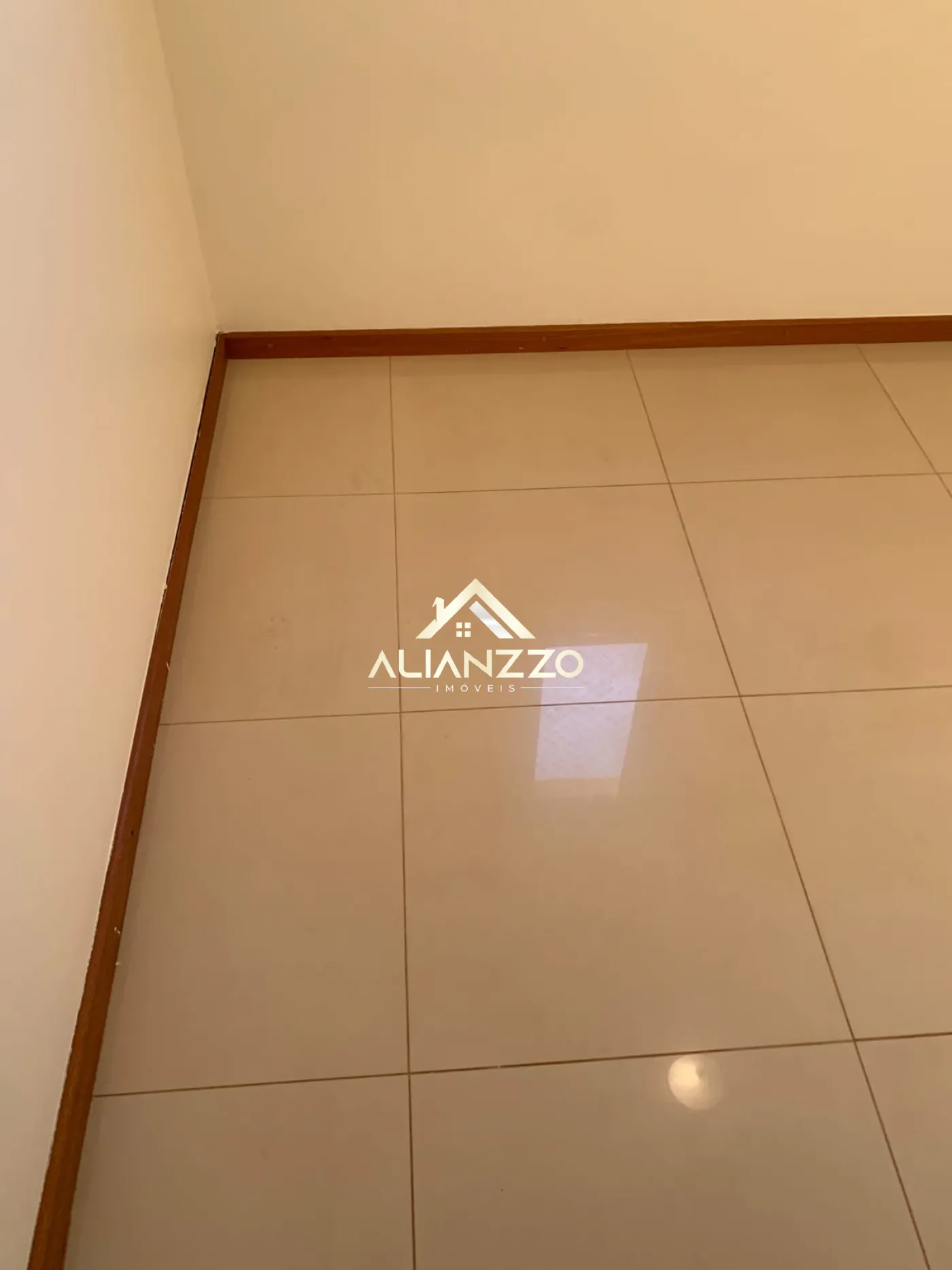 Alugar Apartamento / Padr&atilde;o em Ribeir&atilde;o Preto R$ 3.100,00 - Foto 8