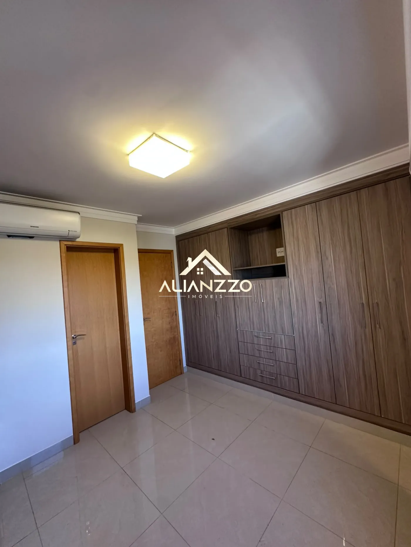 Alugar Apartamento / Padr&atilde;o em Ribeir&atilde;o Preto R$ 4.300,00 - Foto 12