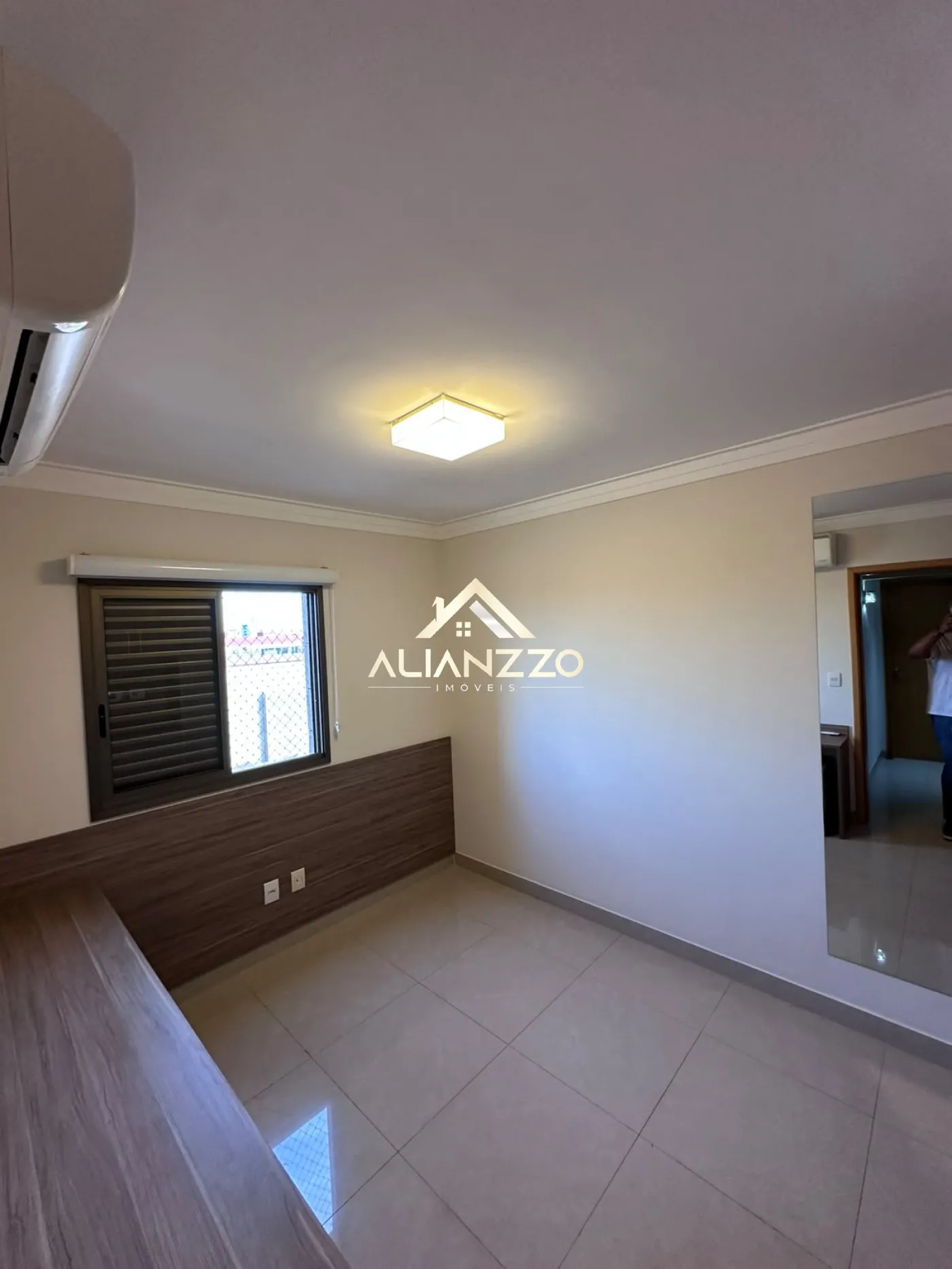 Alugar Apartamento / Padr&atilde;o em Ribeir&atilde;o Preto R$ 4.300,00 - Foto 16