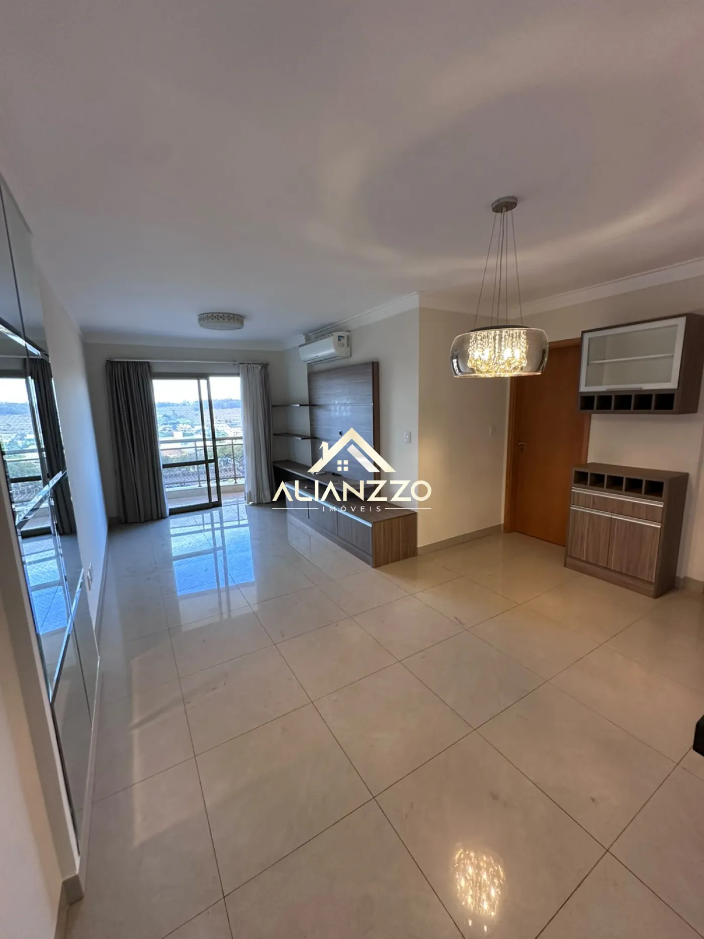 Alugar Apartamento / Padr&atilde;o em Ribeir&atilde;o Preto R$ 4.300,00 - Foto 1