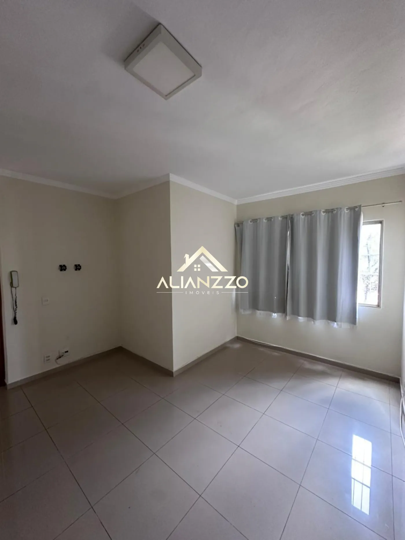 Alugar Apartamento / Padr&atilde;o em Ribeir&atilde;o Preto R$ 1.600,00 - Foto 3