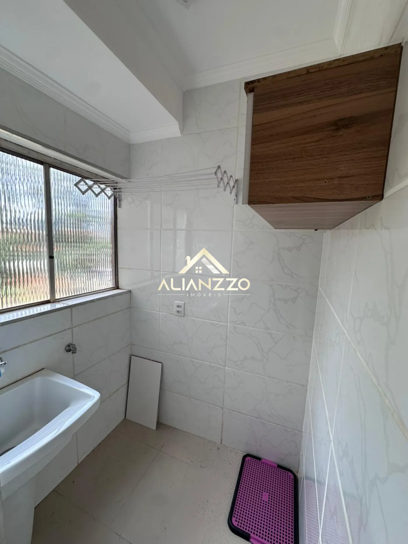 Alugar Apartamento / Padr&atilde;o em Ribeir&atilde;o Preto R$ 1.600,00 - Foto 12