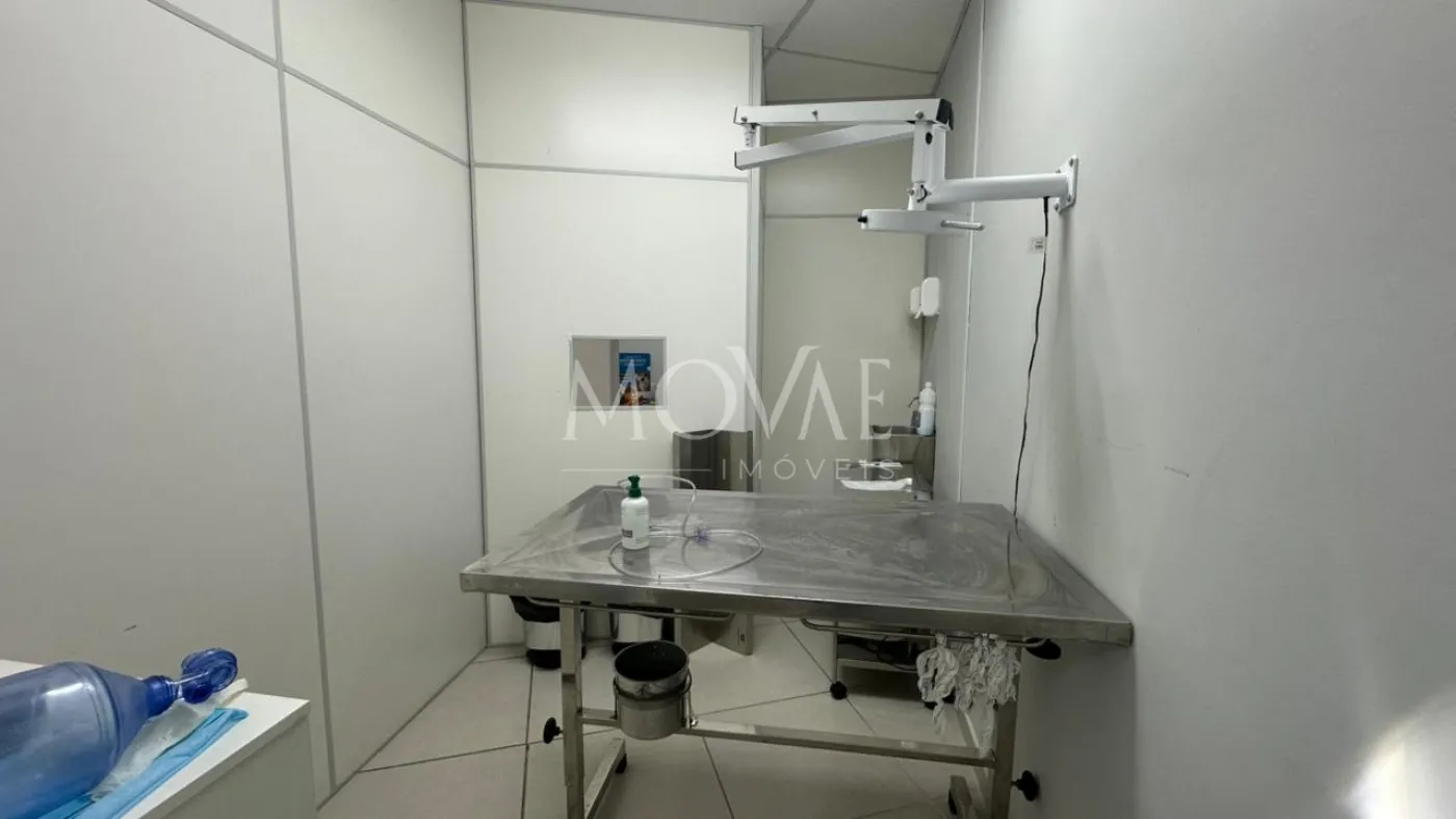 Alugar Comercial / Ponto Comercial em S&atilde;o Jos&eacute; dos Campos R$ 15.000,00 - Foto 15