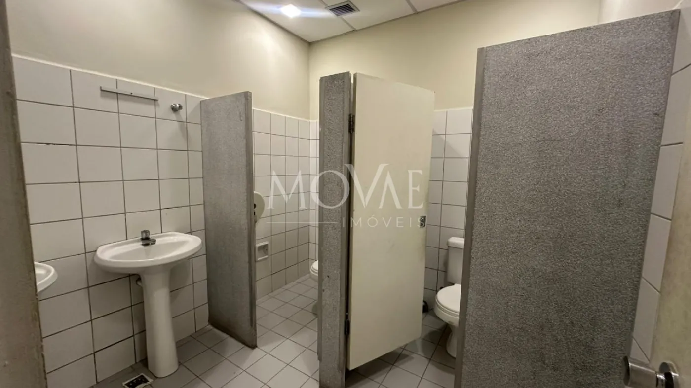Alugar Comercial / Ponto Comercial em S&atilde;o Jos&eacute; dos Campos R$ 15.000,00 - Foto 18