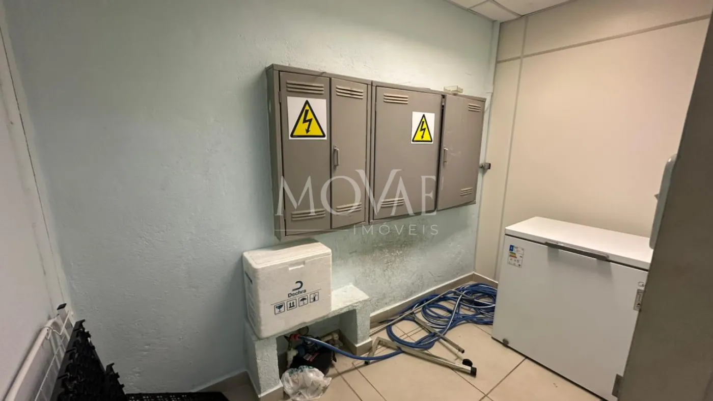 Alugar Comercial / Ponto Comercial em S&atilde;o Jos&eacute; dos Campos R$ 15.000,00 - Foto 23