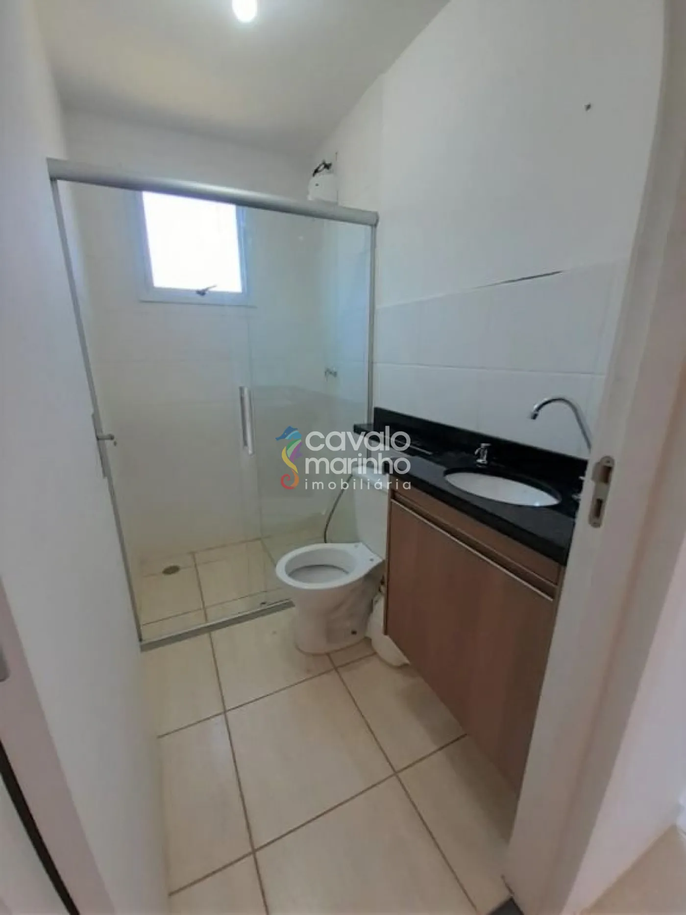 Alugar Apartamento / Padr&atilde;o em Ribeir&atilde;o Preto R$ 1.200,00 - Foto 5