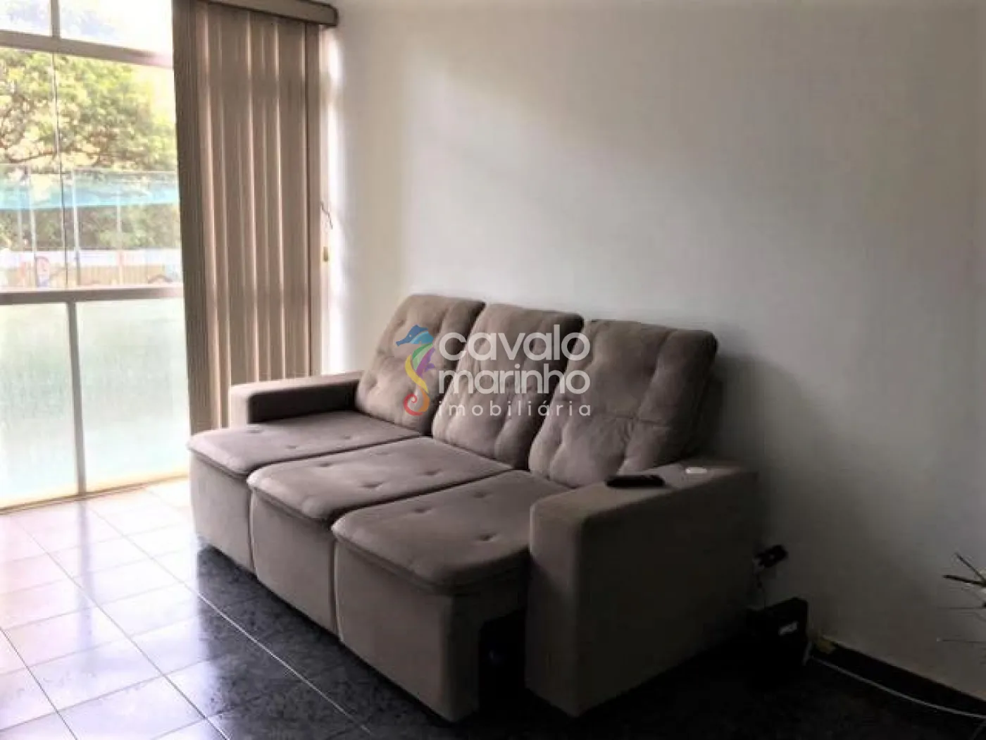 Comprar Apartamento / Padr&atilde;o em Ribeir&atilde;o Preto R$ 290.000,00 - Foto 4