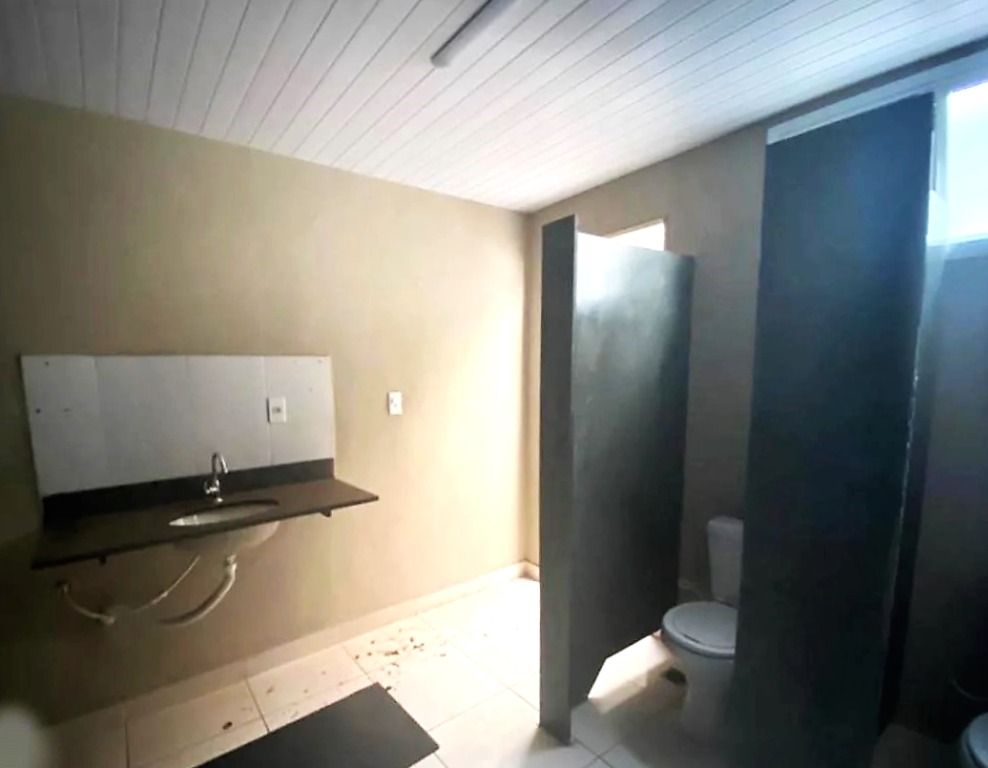 Alugar Comercial / Ponto Comercial em Ribeir&atilde;o Preto R$ 100,00 - Foto 4