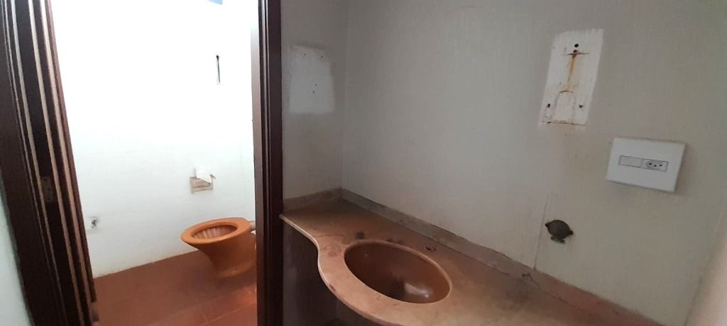 Alugar Comercial / Ponto Comercial em Ribeir&atilde;o Preto R$ 12.000,00 - Foto 9