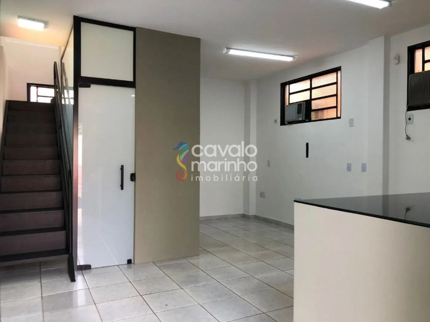 Alugar Comercial / Ponto Comercial em Ribeir&atilde;o Preto R$ 2.100,00 - Foto 2