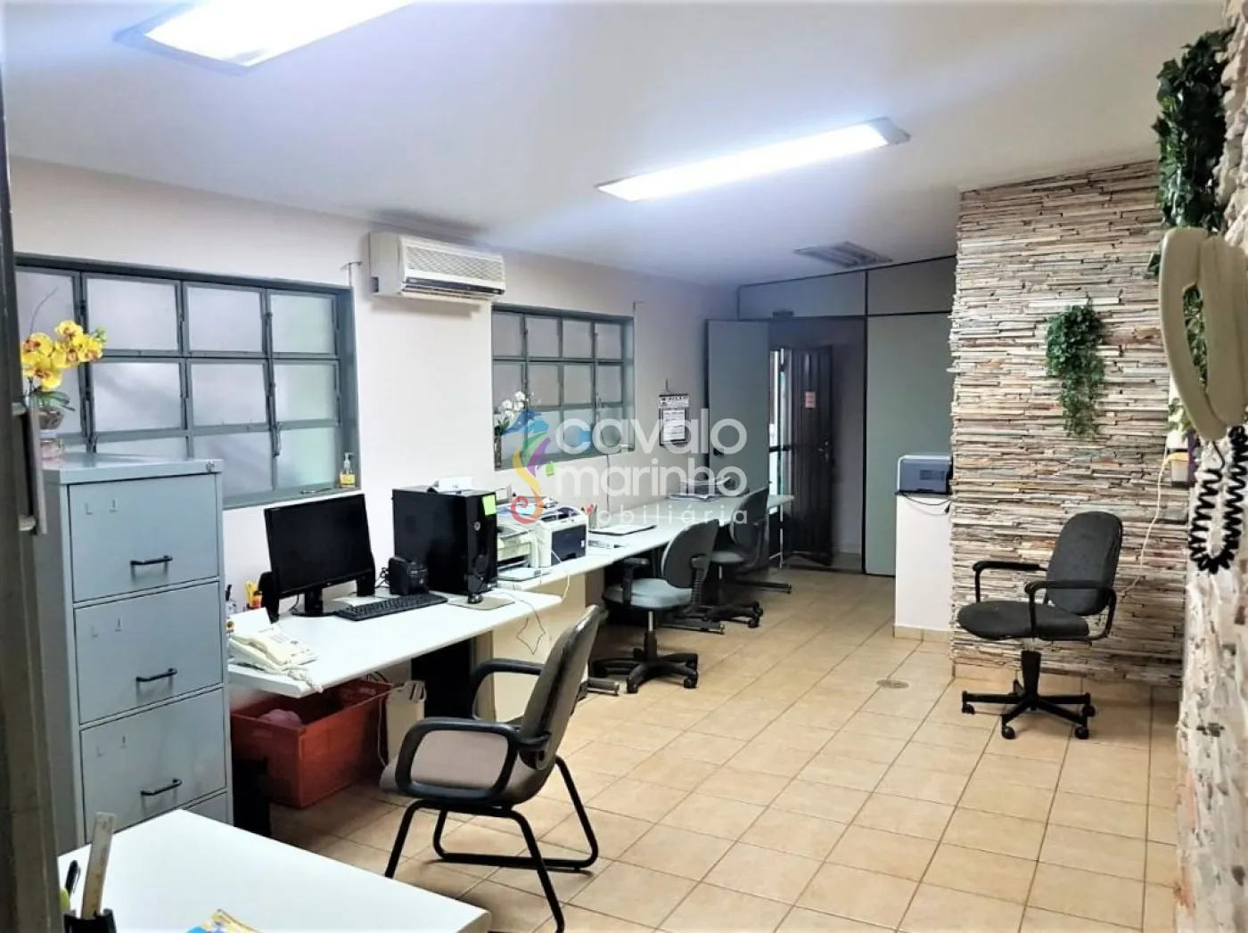 Alugar Comercial / Pr&eacute;dio em Ribeir&atilde;o Preto R$ 3.500,00 - Foto 2