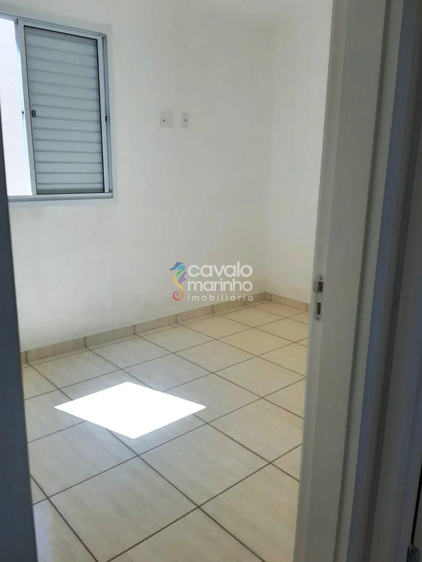 Alugar Apartamento / Padr&atilde;o em Ribeir&atilde;o Preto R$ 1.150,00 - Foto 7