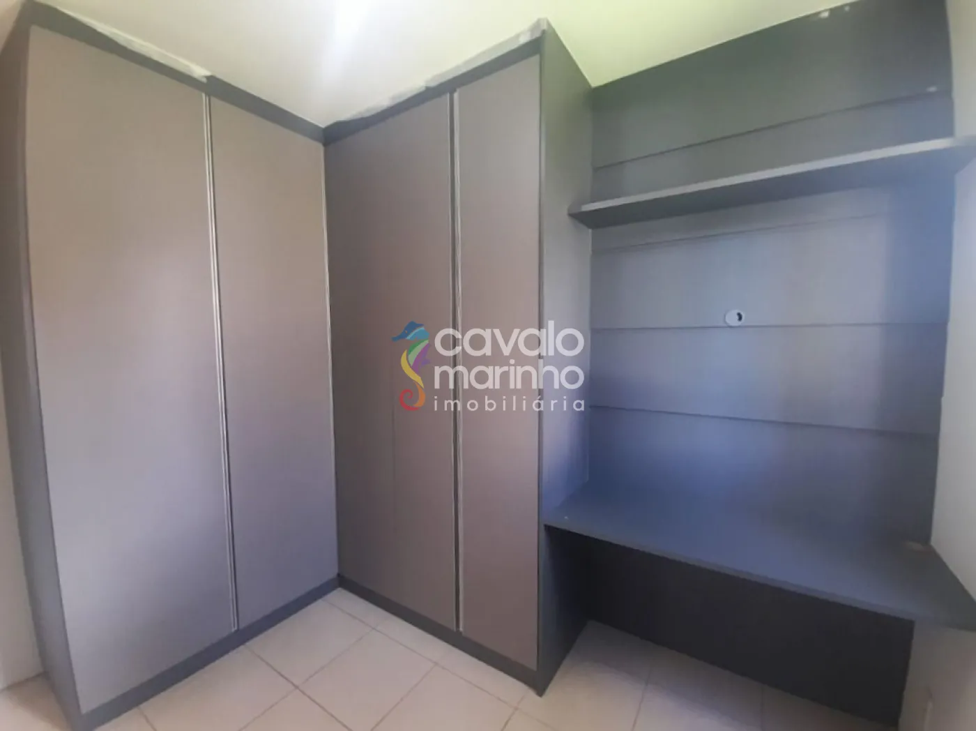 Alugar Apartamento / Padr&atilde;o em Ribeir&atilde;o Preto R$ 1.550,00 - Foto 3
