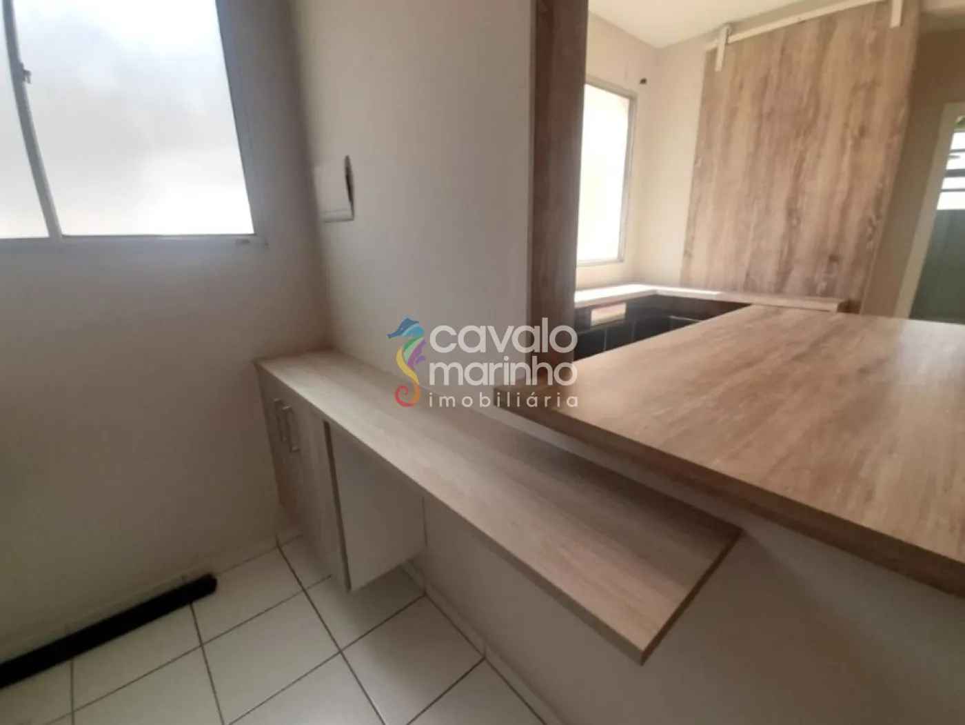 Alugar Apartamento / Padr&atilde;o em Ribeir&atilde;o Preto R$ 1.550,00 - Foto 14