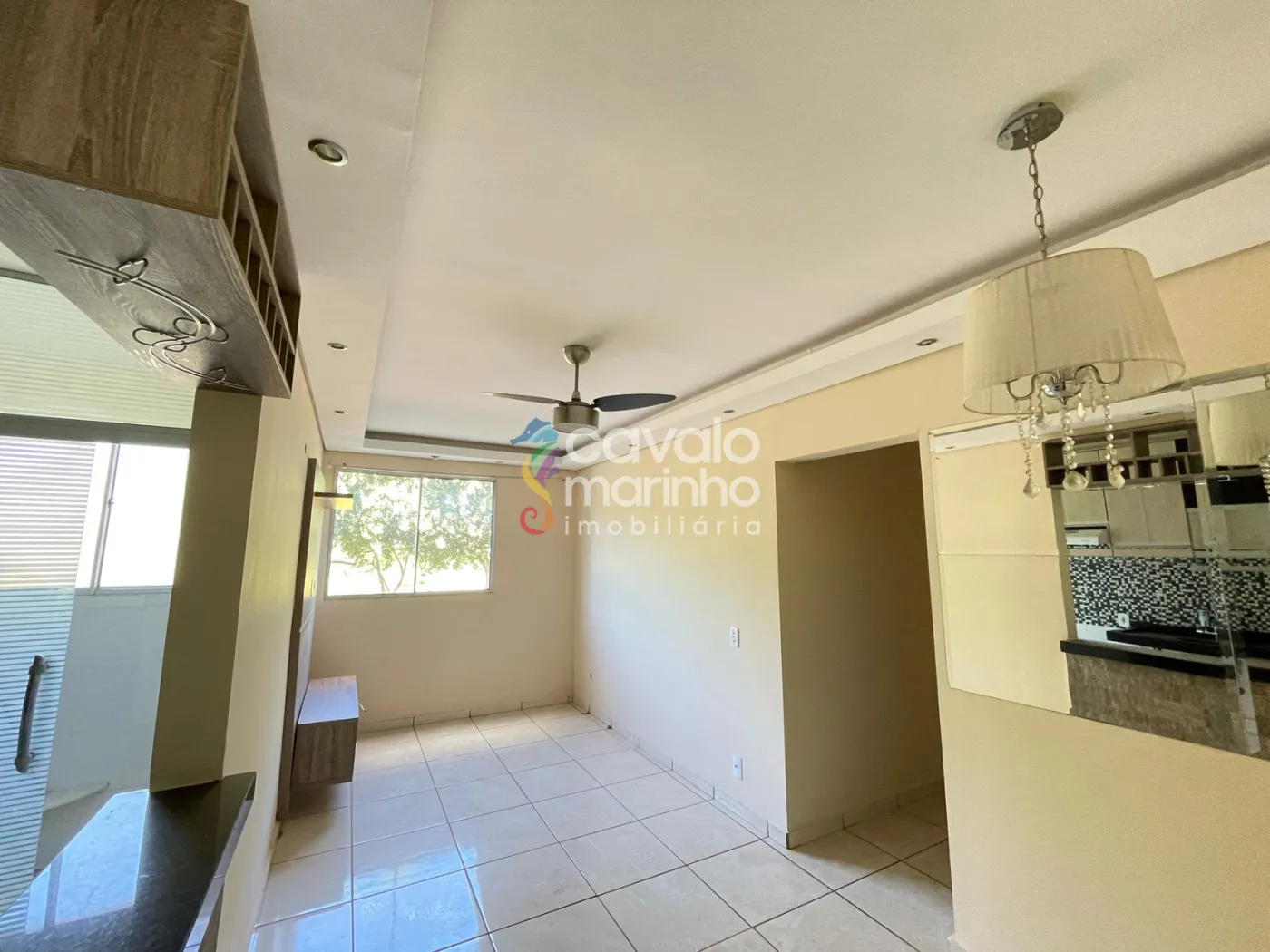 Alugar Apartamento / Padr&atilde;o em Ribeir&atilde;o Preto R$ 1.500,00 - Foto 1