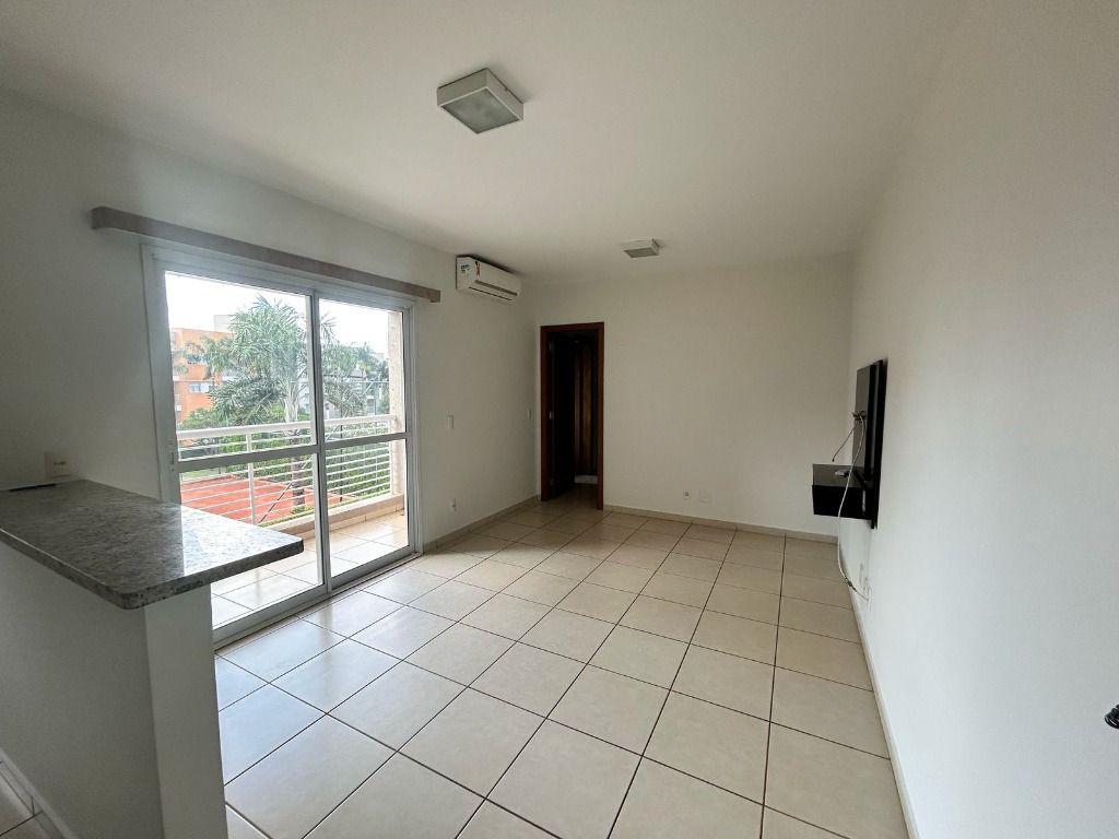 Alugar Apartamento / Padr&atilde;o em Ribeir&atilde;o Preto R$ 2.400,00 - Foto 1